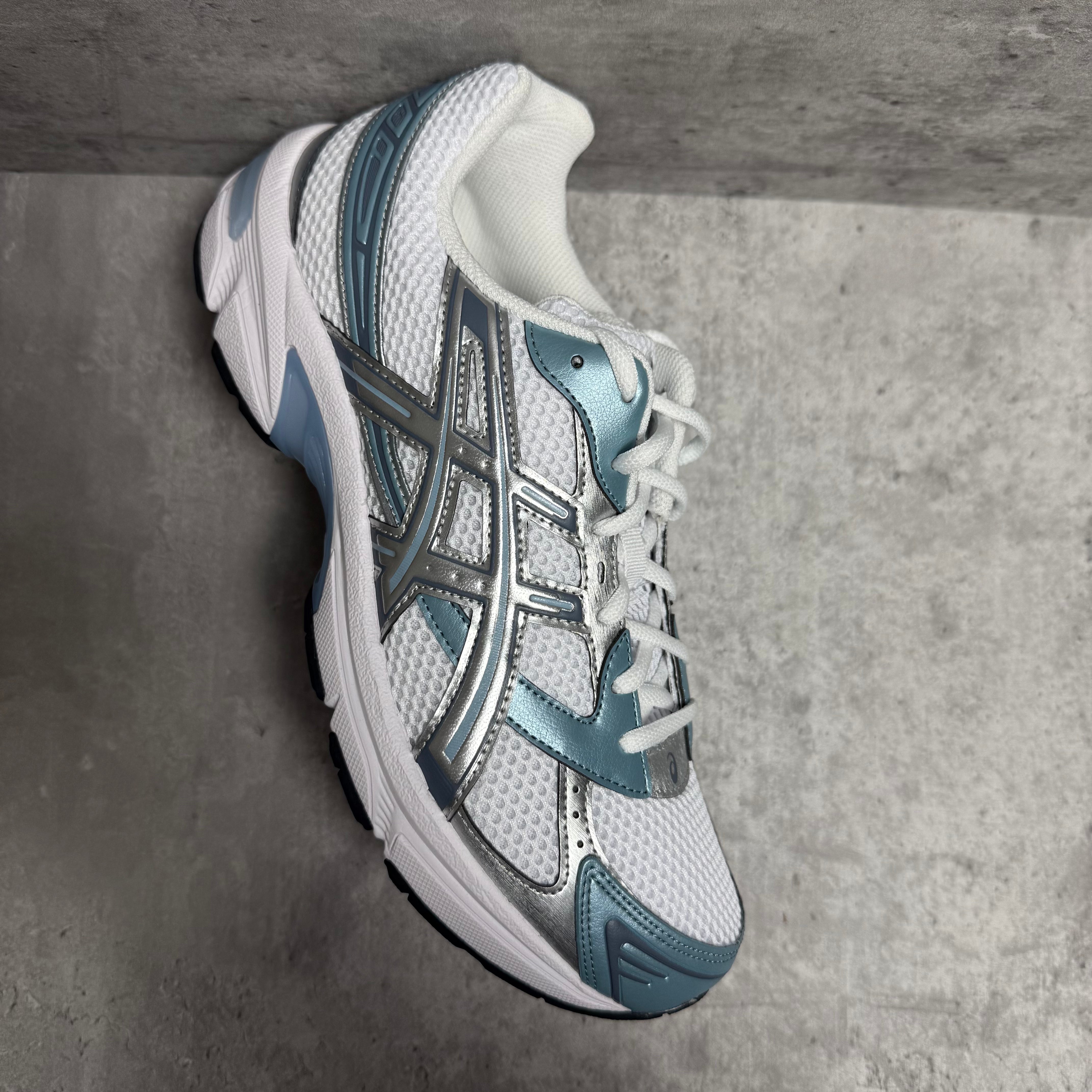 ASICS Gel-1130 Shark skin