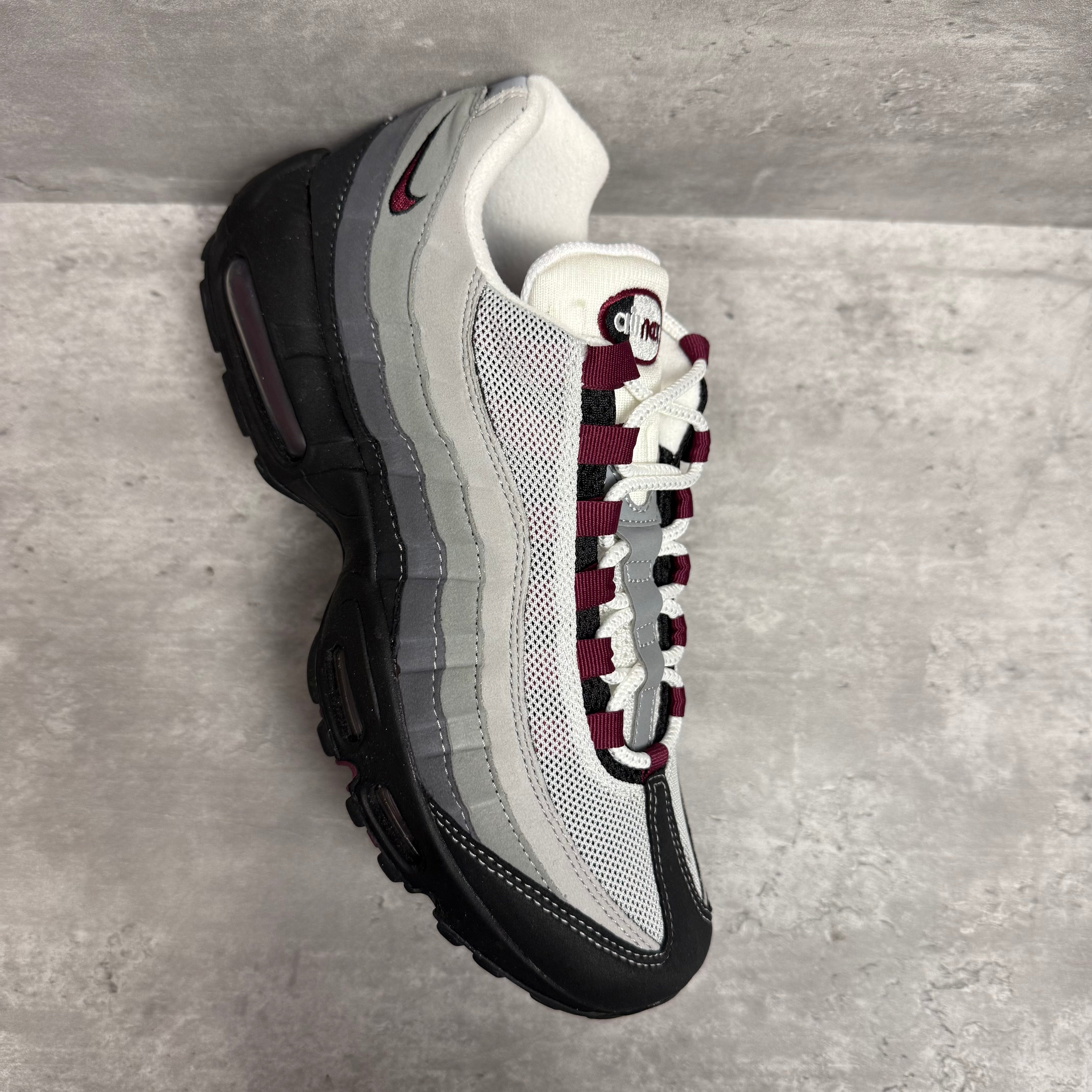 Nike Air Max 95 Dark Beetroot - Cheshire Creps 