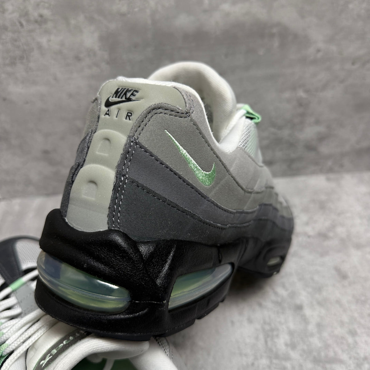 Nike Air Max 95 'Fresh Mint' - Cheshire Creps