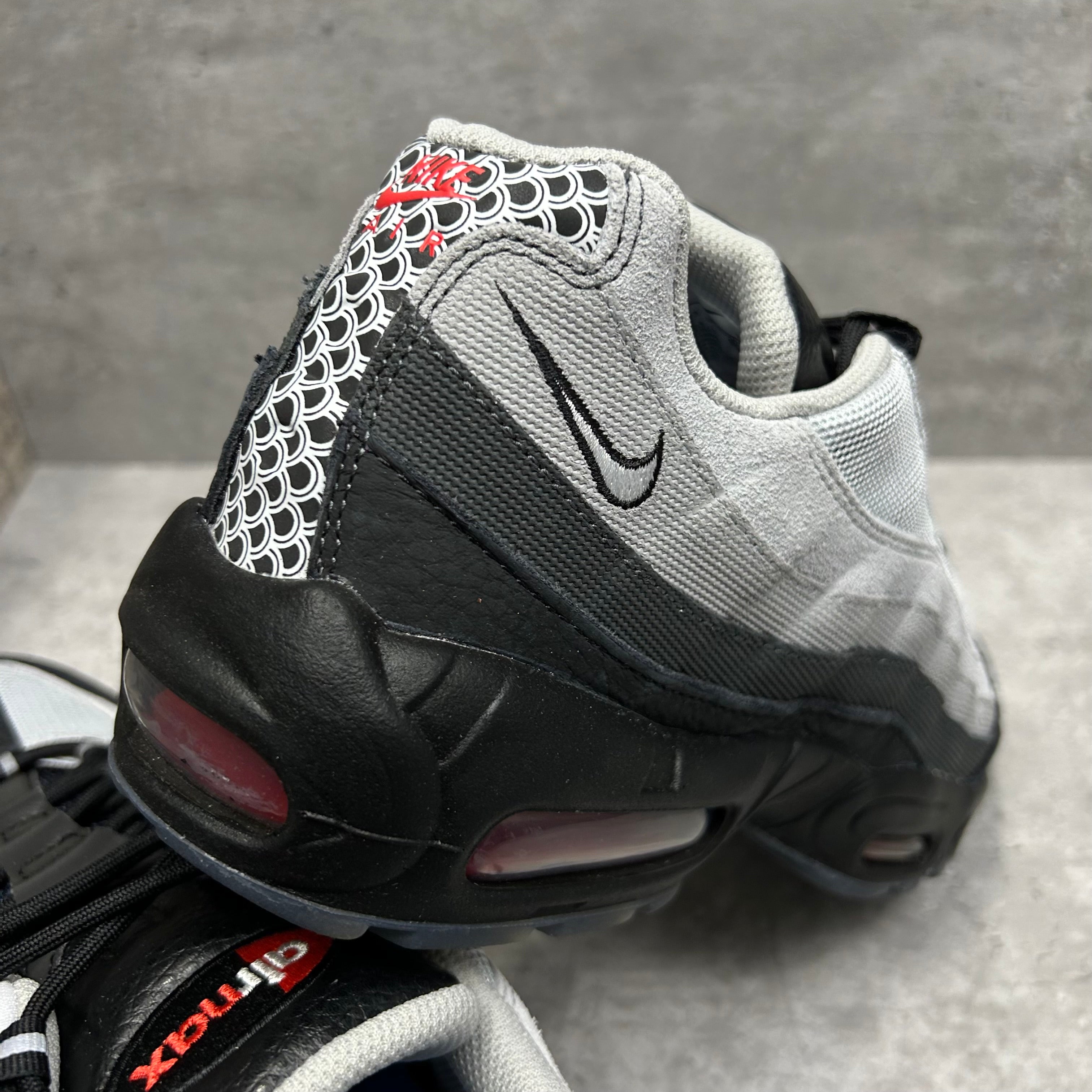 【激レア新品】NIKE AIRMAX95鯉 \"Pure Platinum\"koi Nike Air Max 95 Koi 