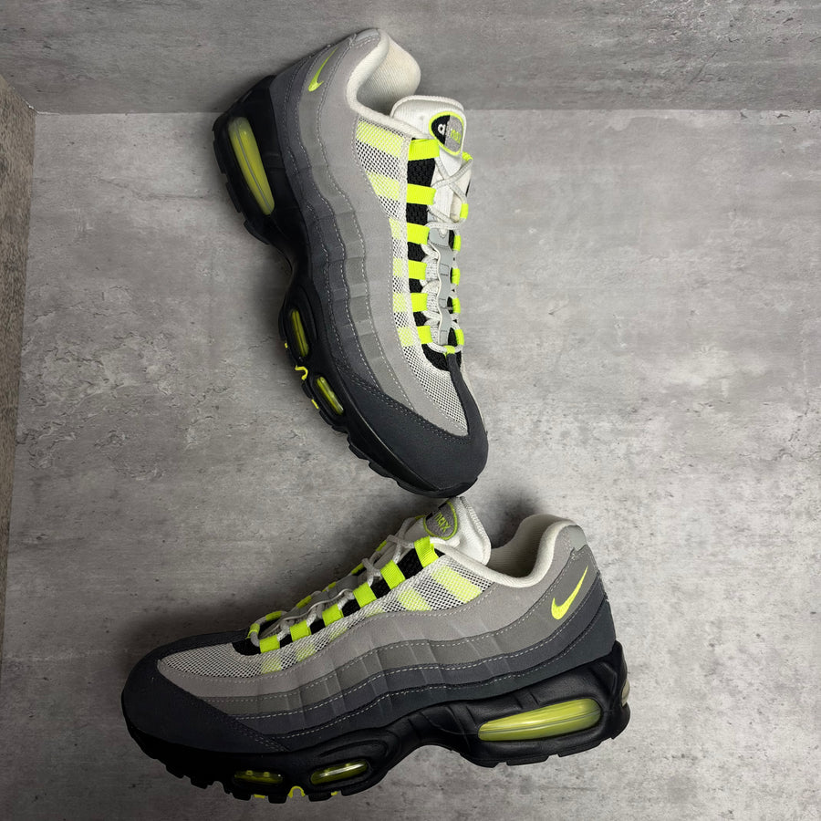 Nike Air Max 95 'Neon'