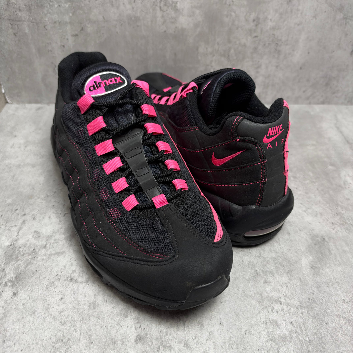 Nike Air Max 95 'Pink Blast' - Cheshire Creps