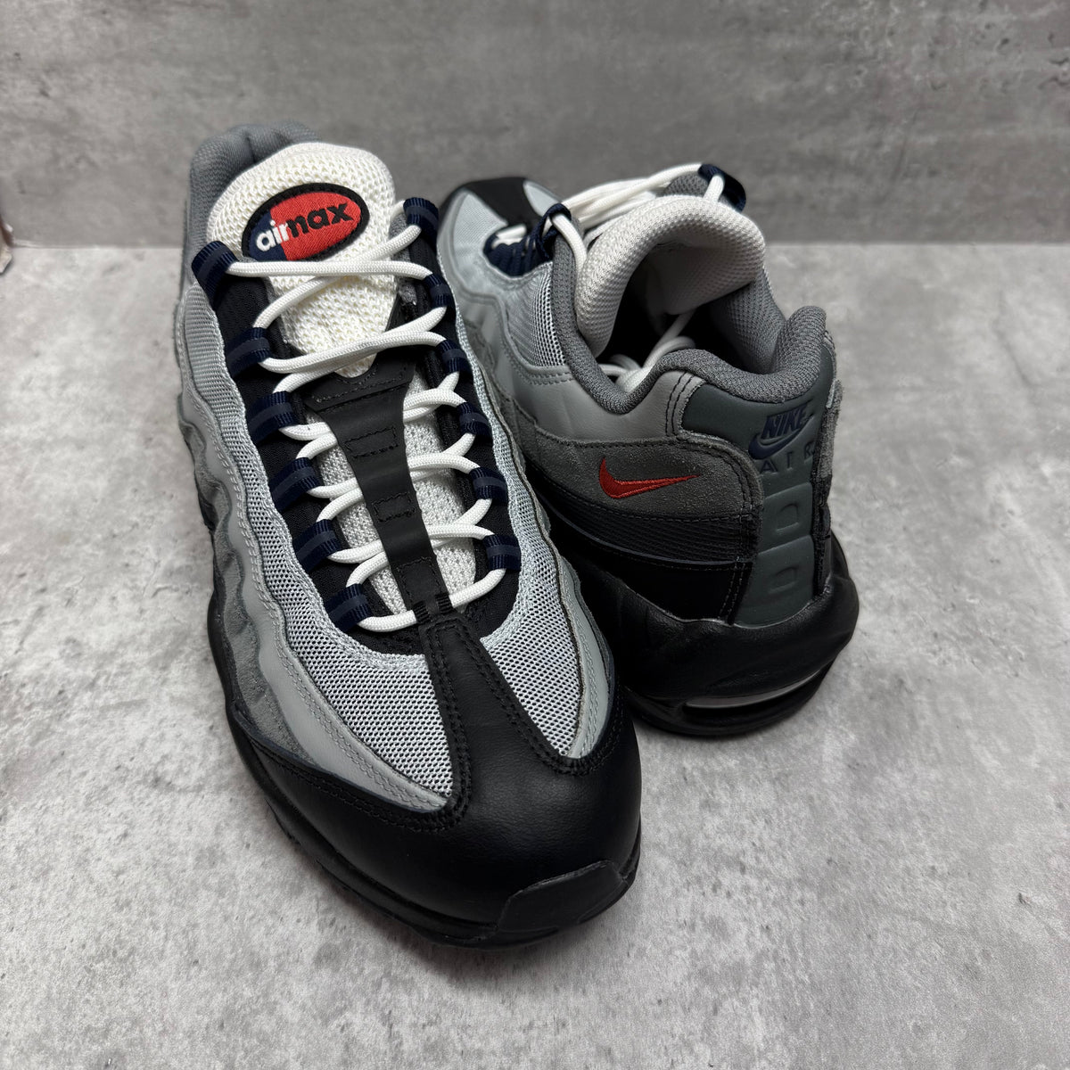 Nike Air Max 95 'Track Red' - Cheshire Creps