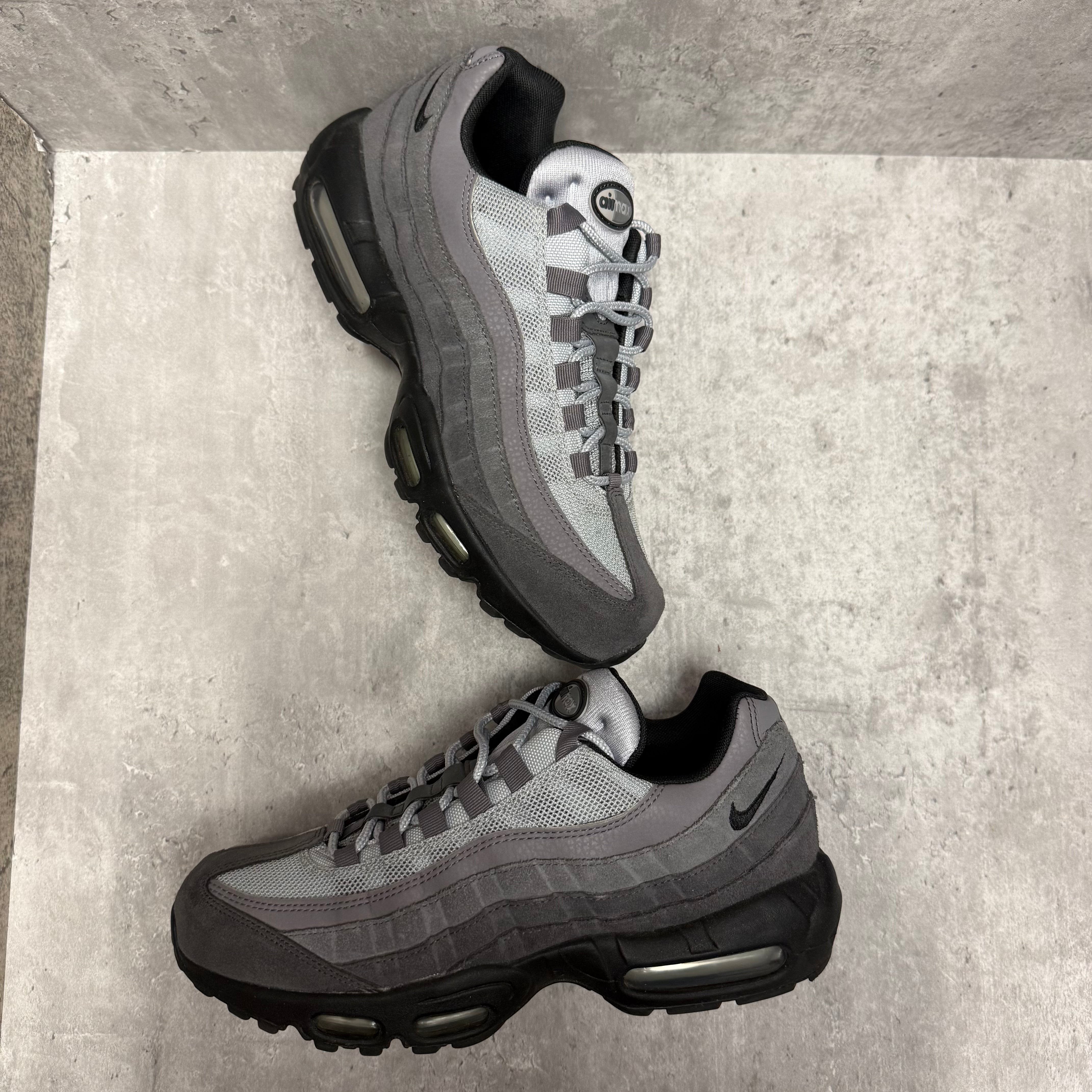 Nike Airmax 95 Anthracite Grey - Cheshire Creps 