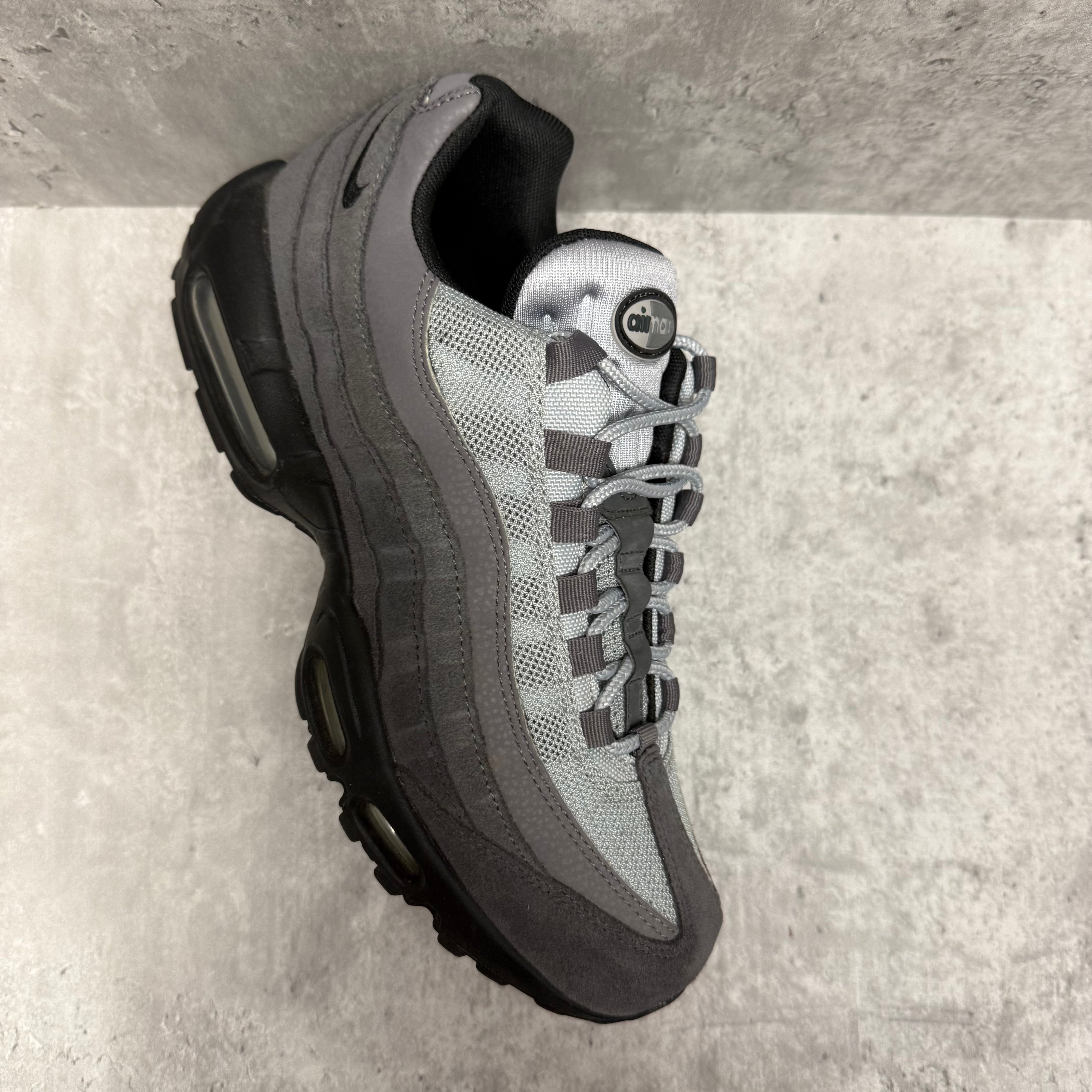 Nike Airmax 95 Anthracite Grey - Cheshire Creps 