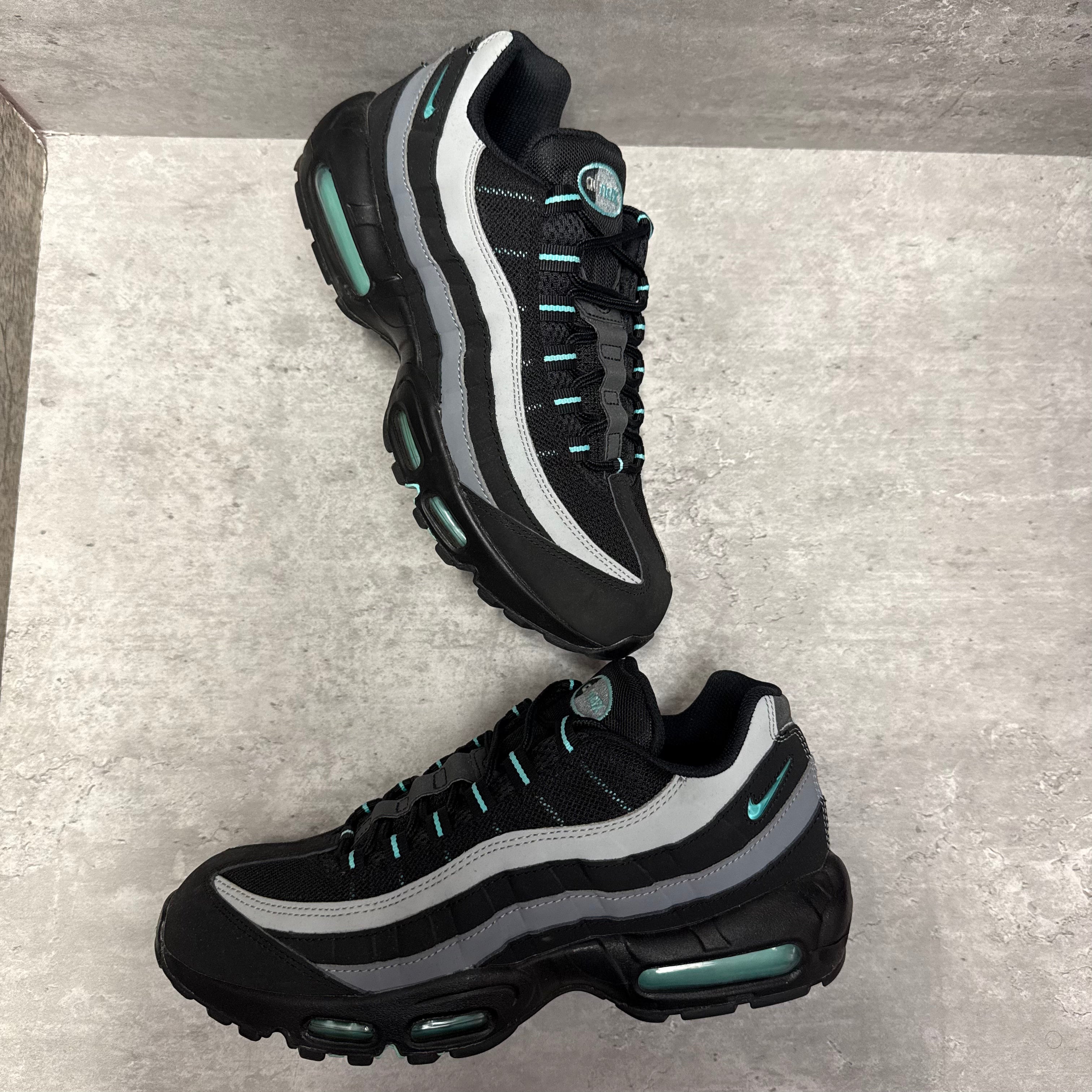 Nike Airmax 95 Aurora Green - Cheshire Creps 