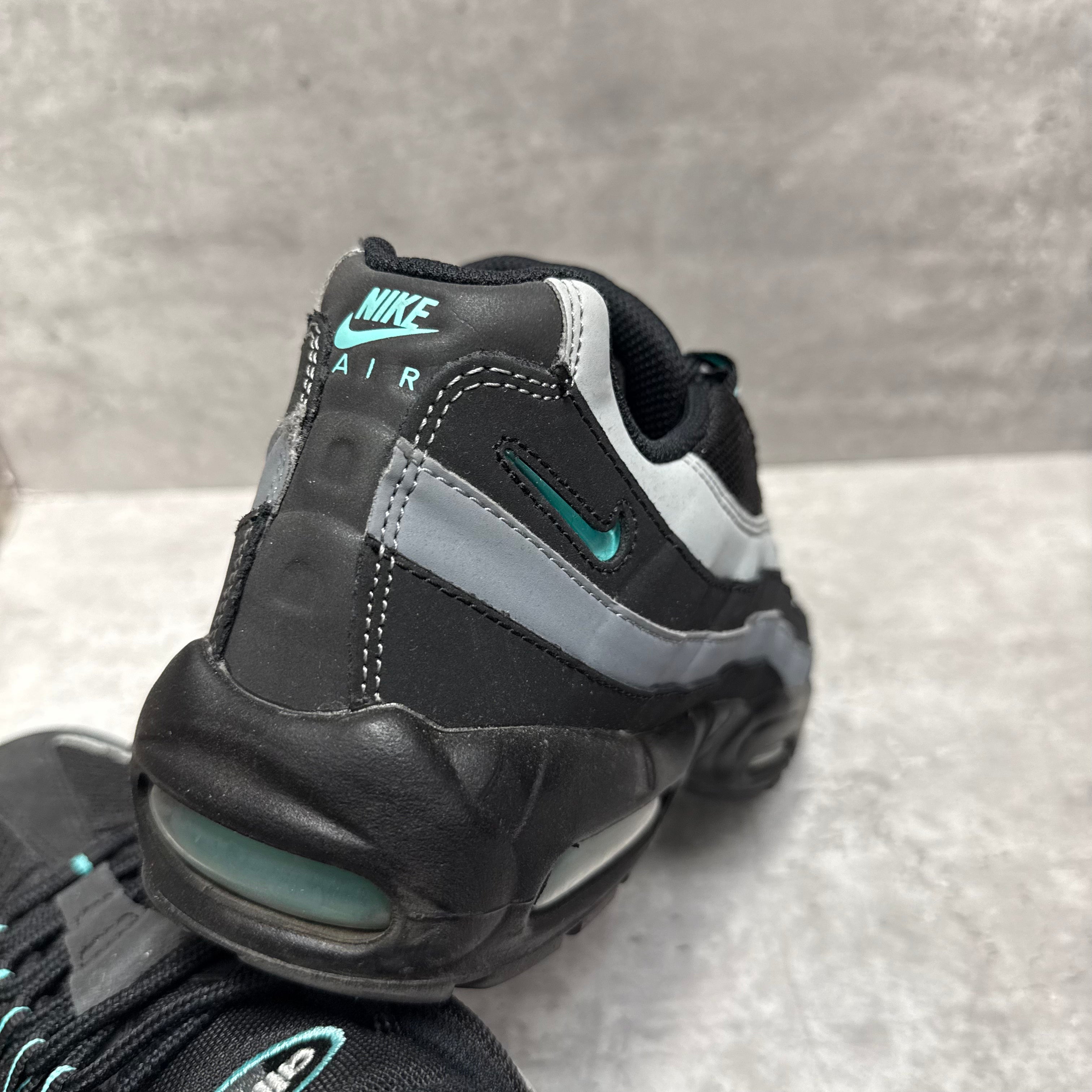 Nike Airmax 95 Aurora Green - Cheshire Creps 