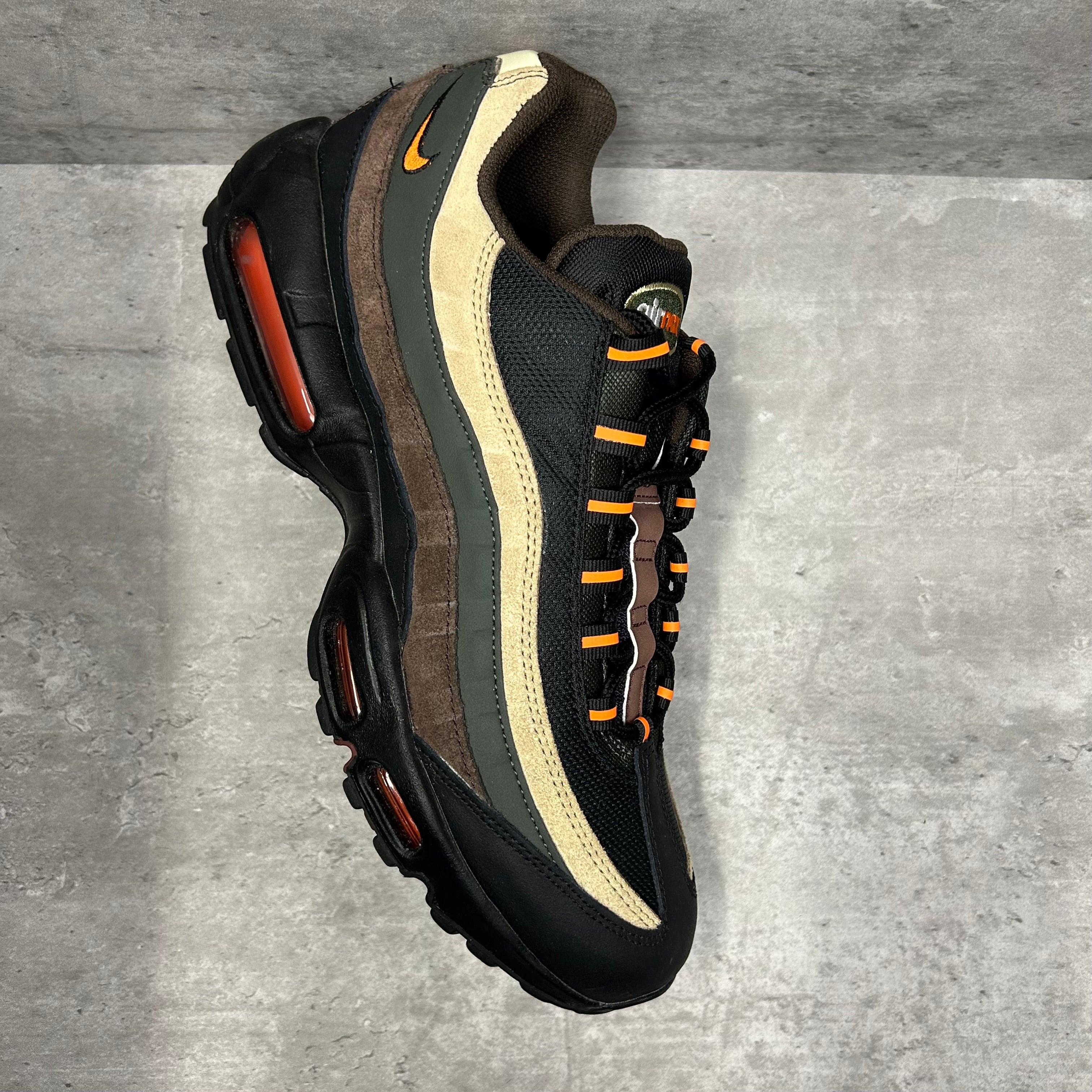 Nike Airmax 95 Dark Army - Cheshire Creps 