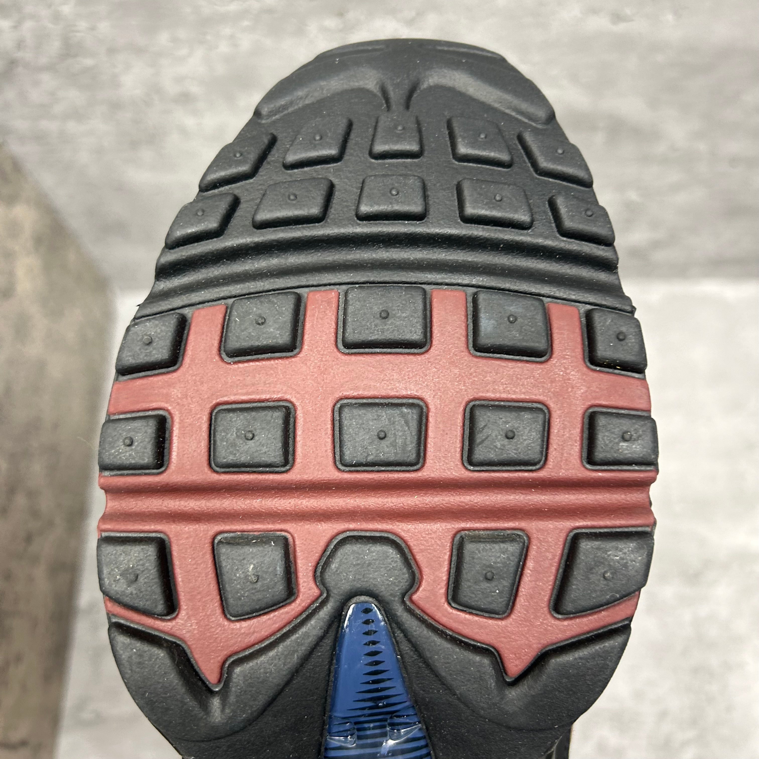 Nike Airmax 95 Dark Army - Cheshire Creps 