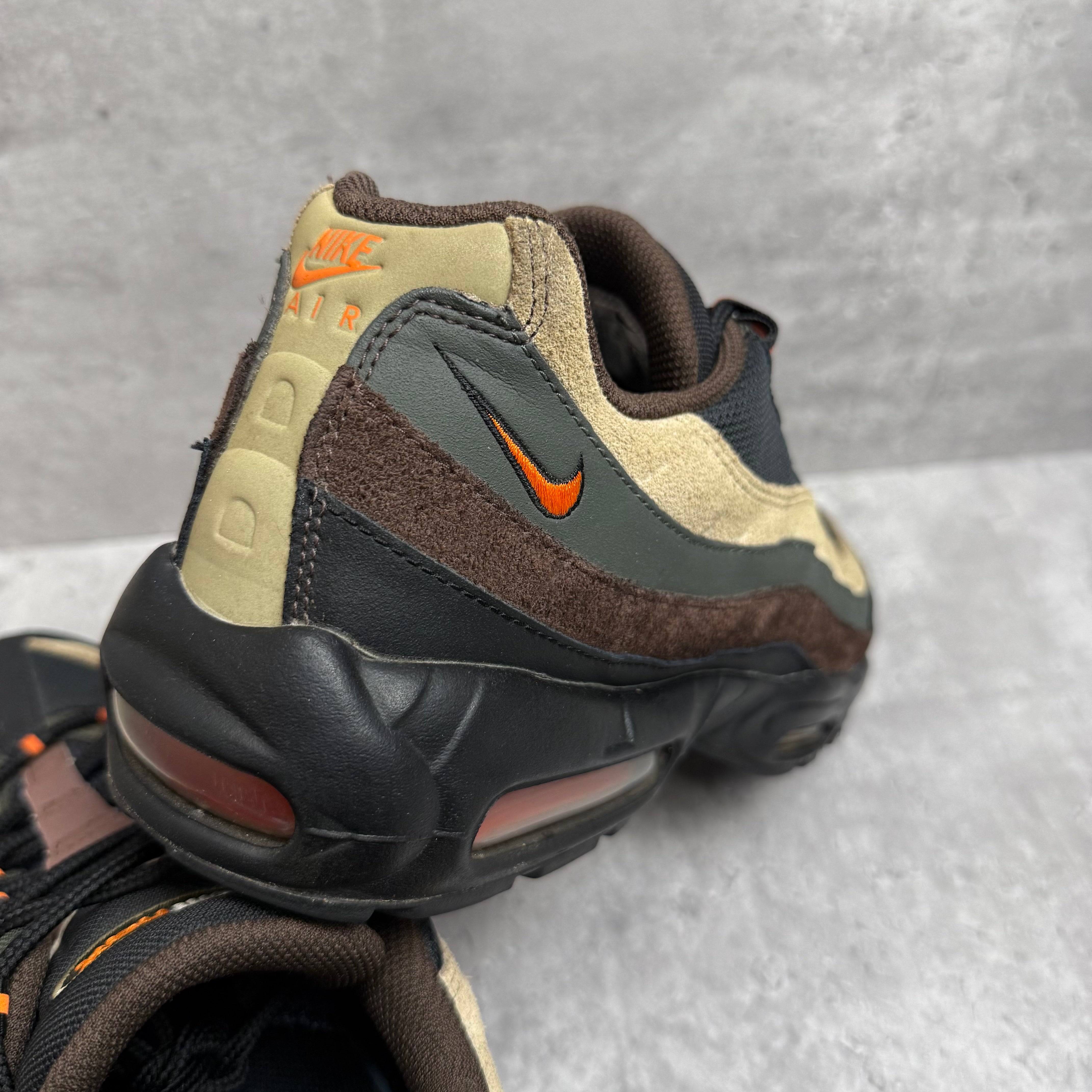 Nike Airmax 95 Dark Army - Cheshire Creps 