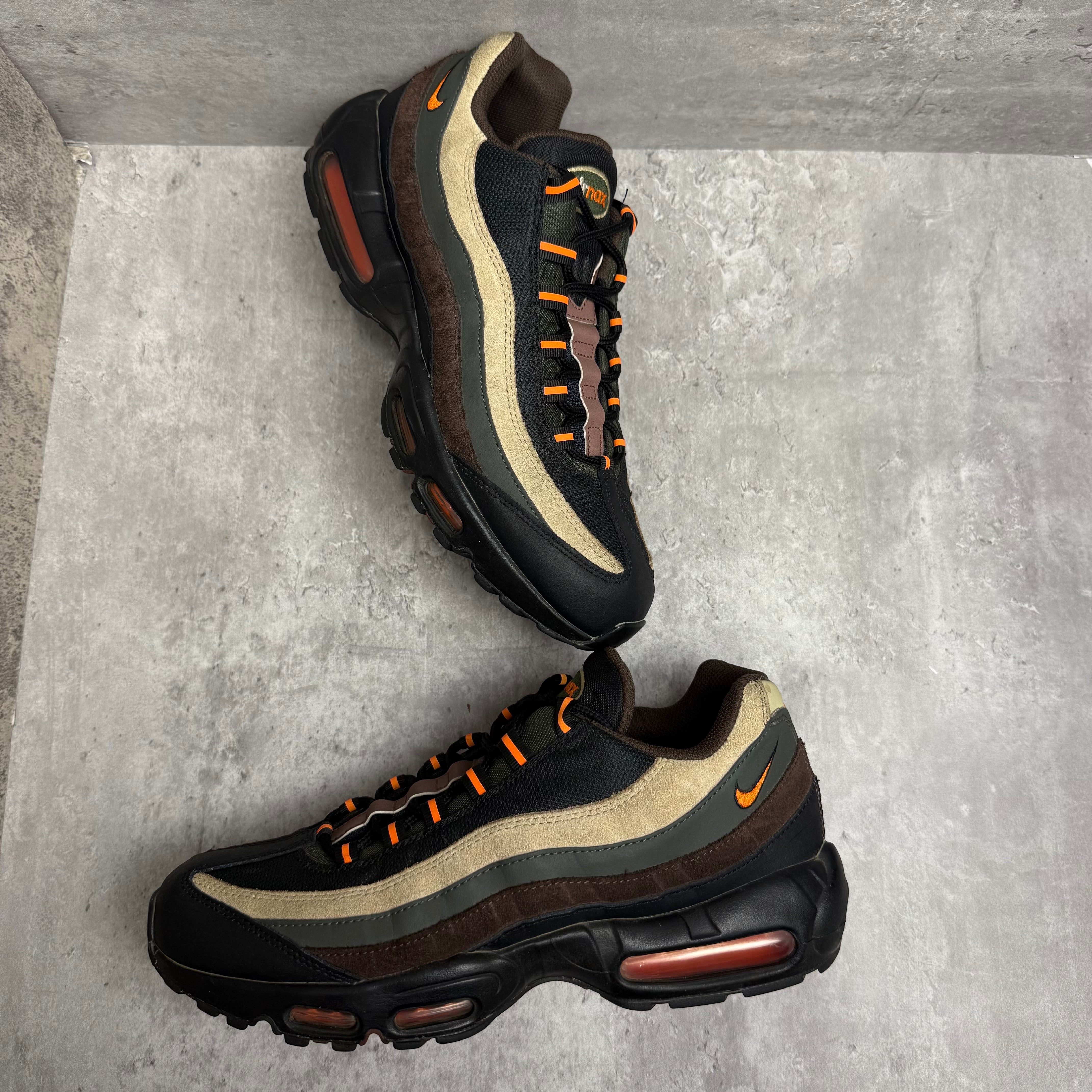 Nike Airmax 95 Dark Army - Cheshire Creps 
