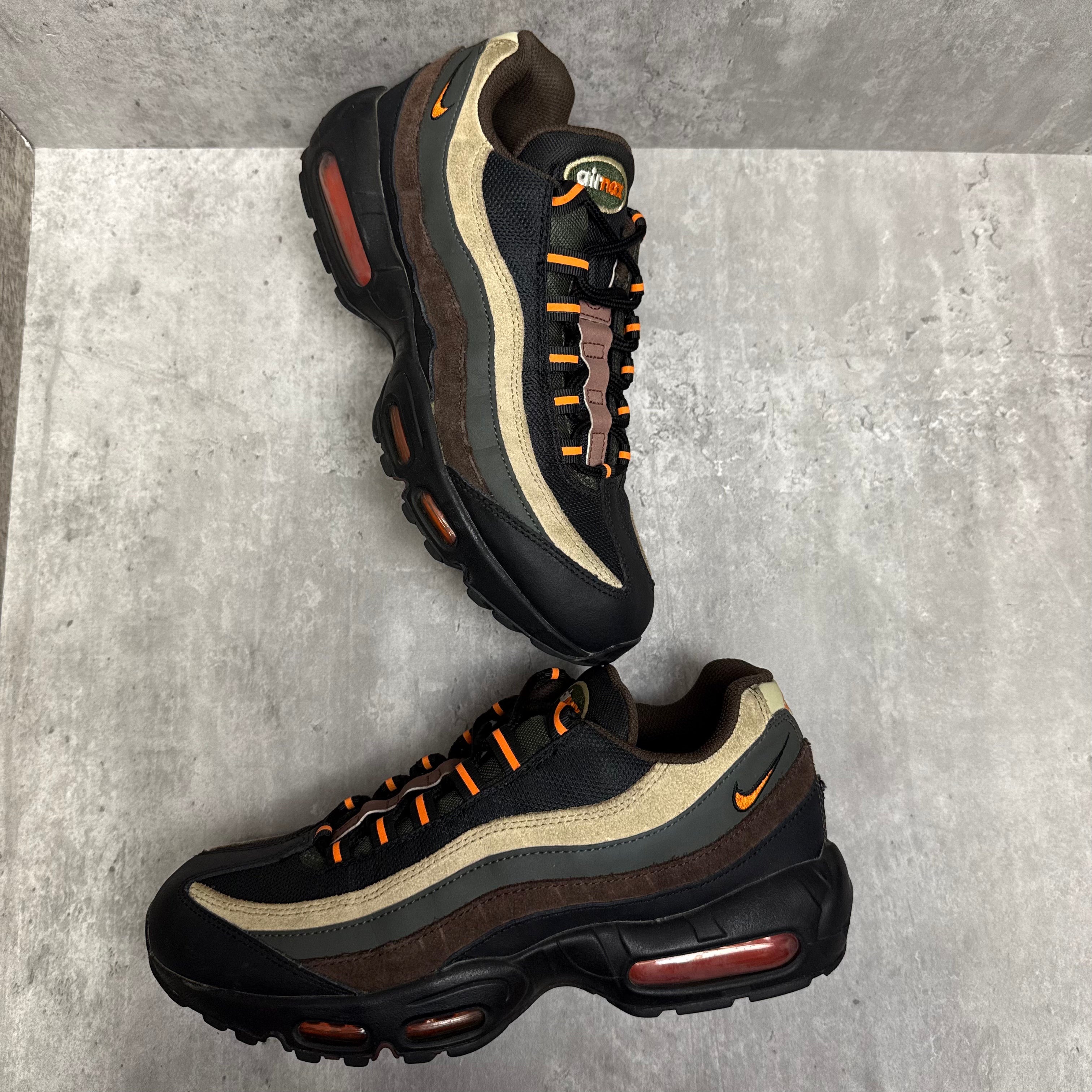 Nike Airmax 95 Dark Army - Cheshire Creps 