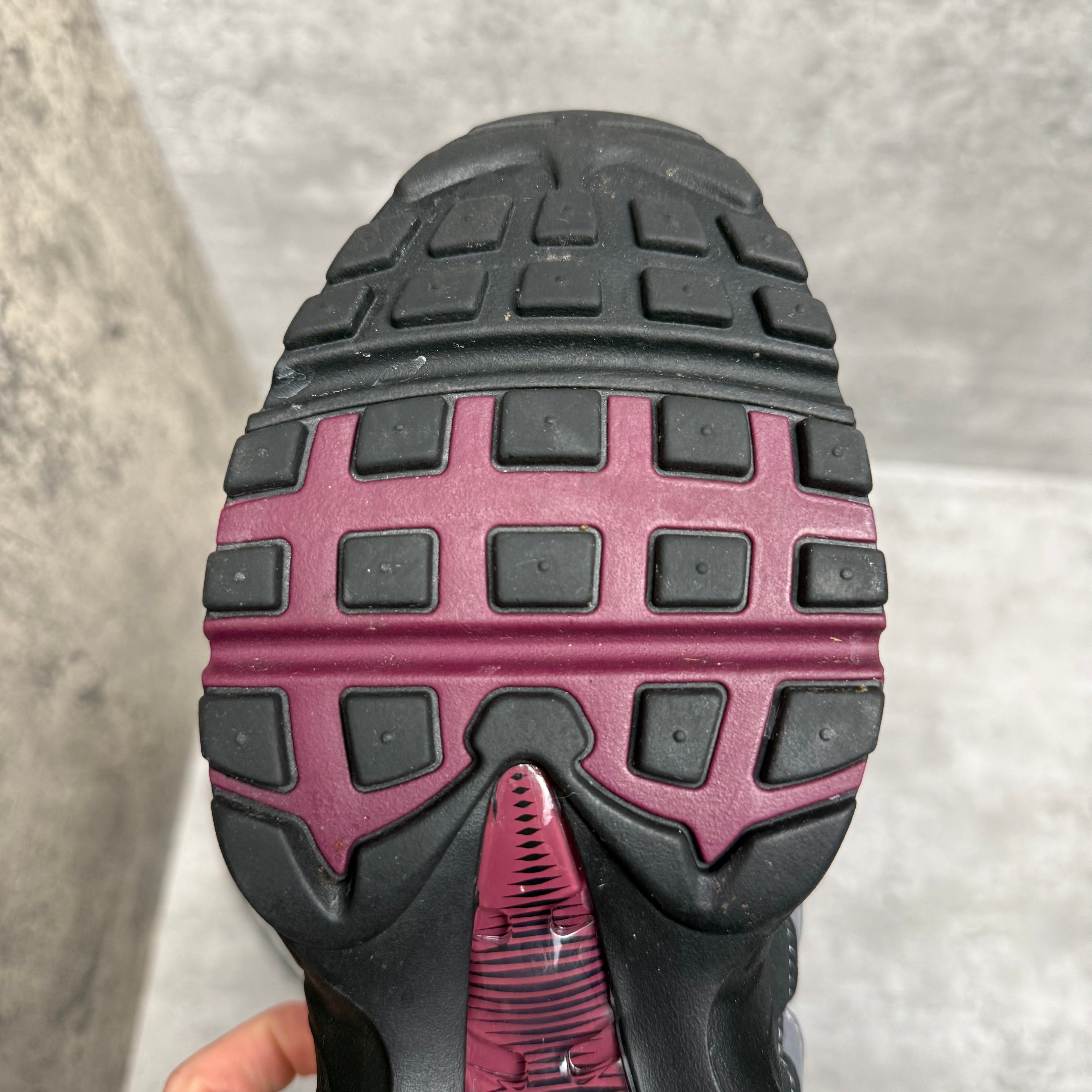 Nike Airmax 95 Dark Beetroot - Cheshire Creps 