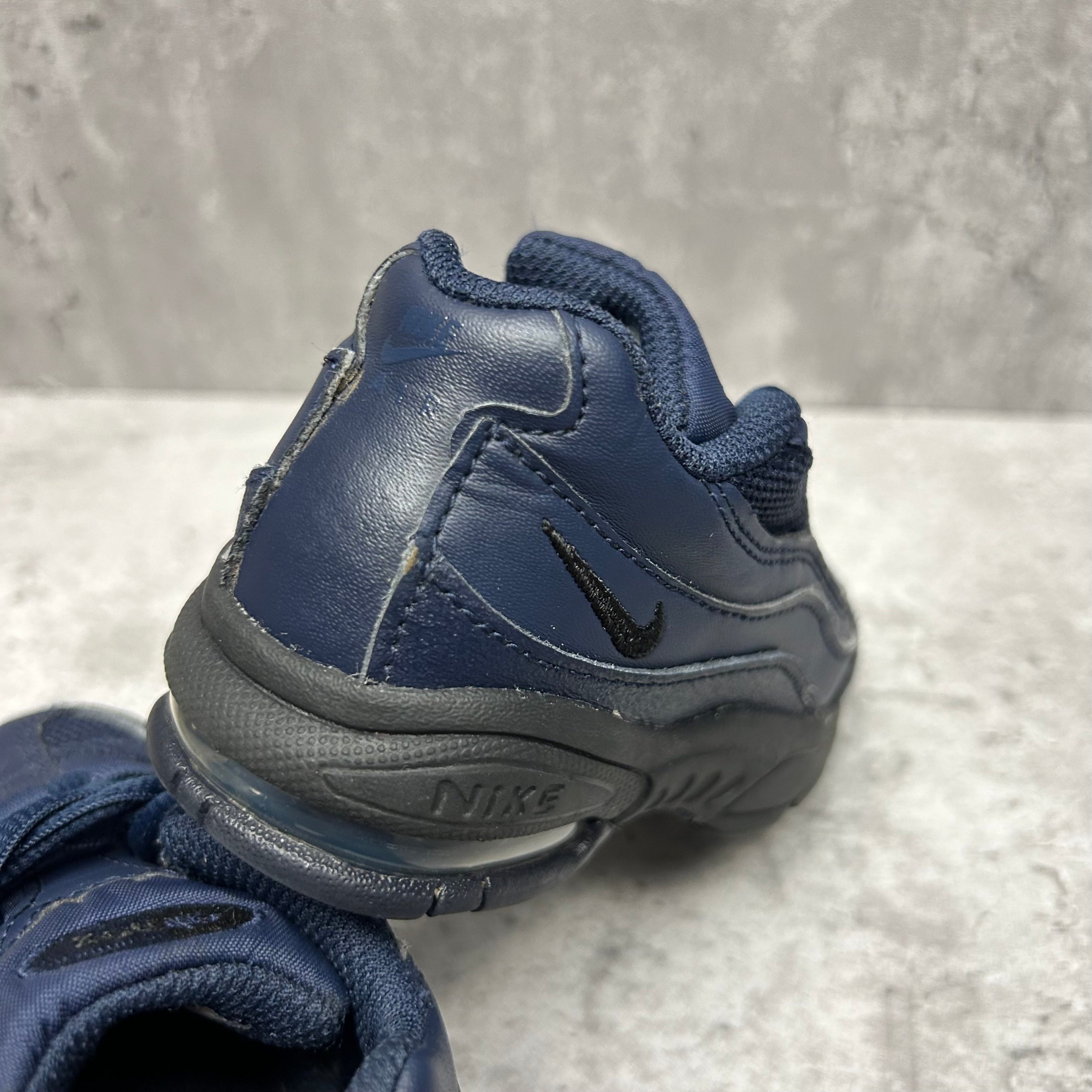 air max 95 essential navy blue