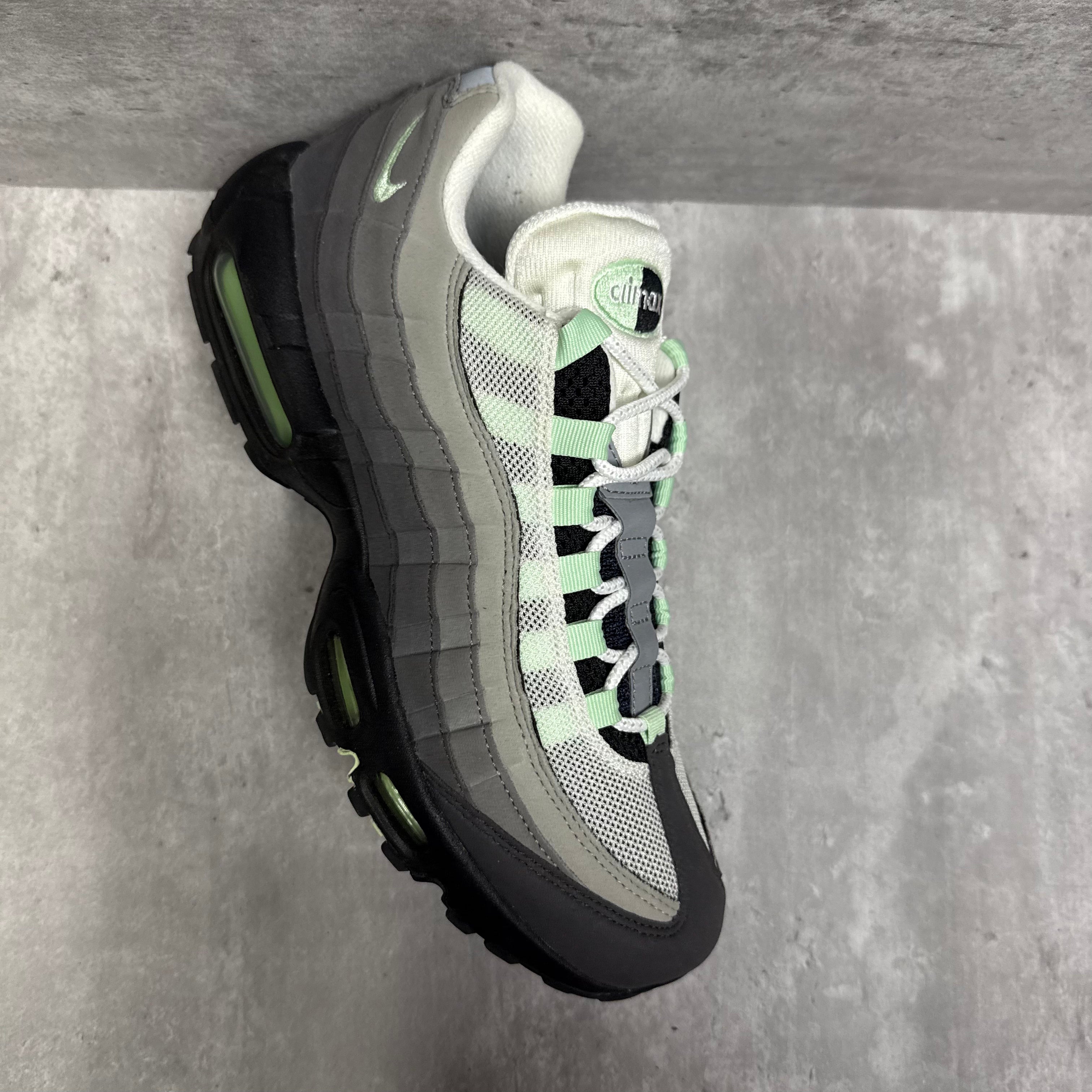Nike Airmax 95 Fresh Mint - Cheshire Creps 