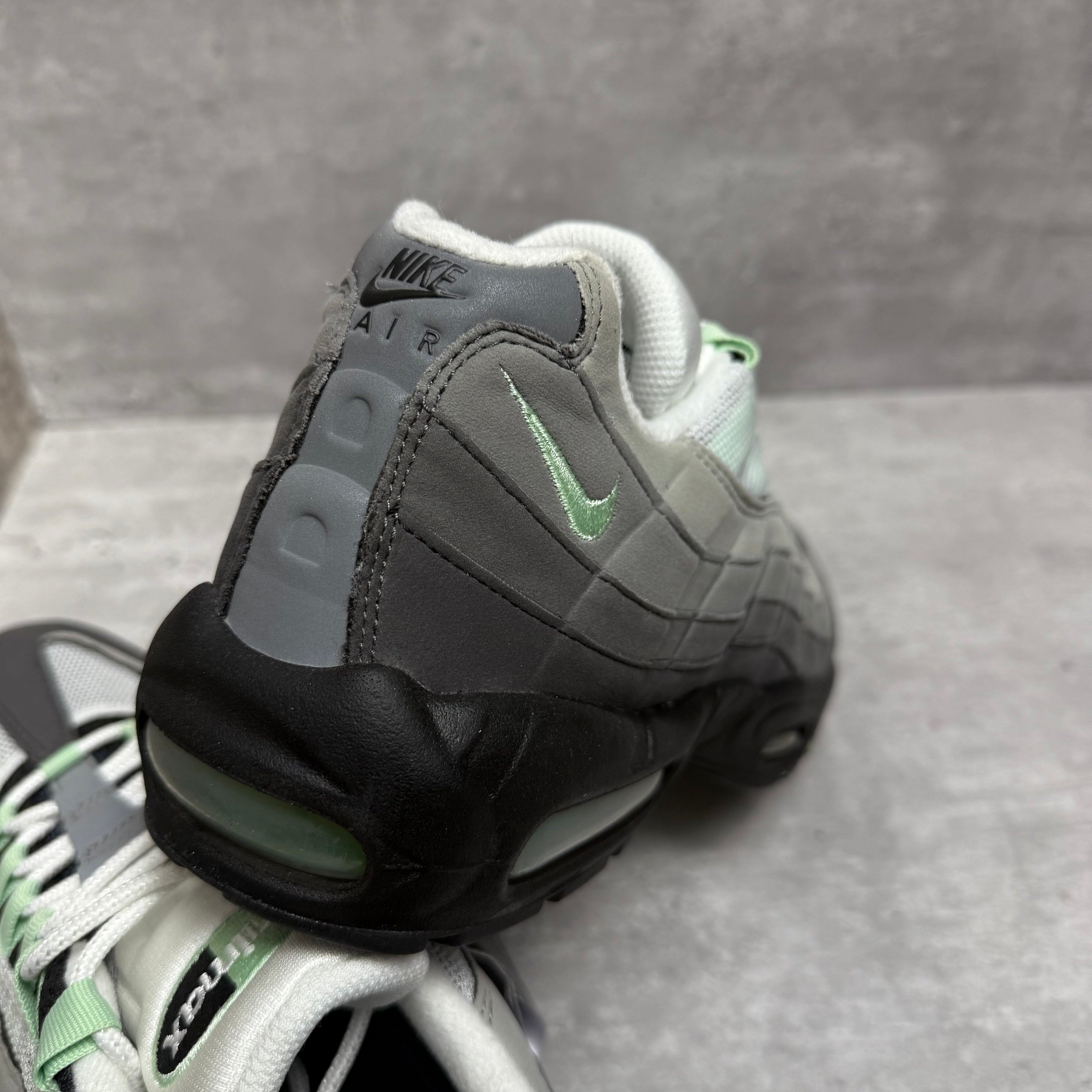 Nike Airmax 95 Fresh Mint - Cheshire Creps 