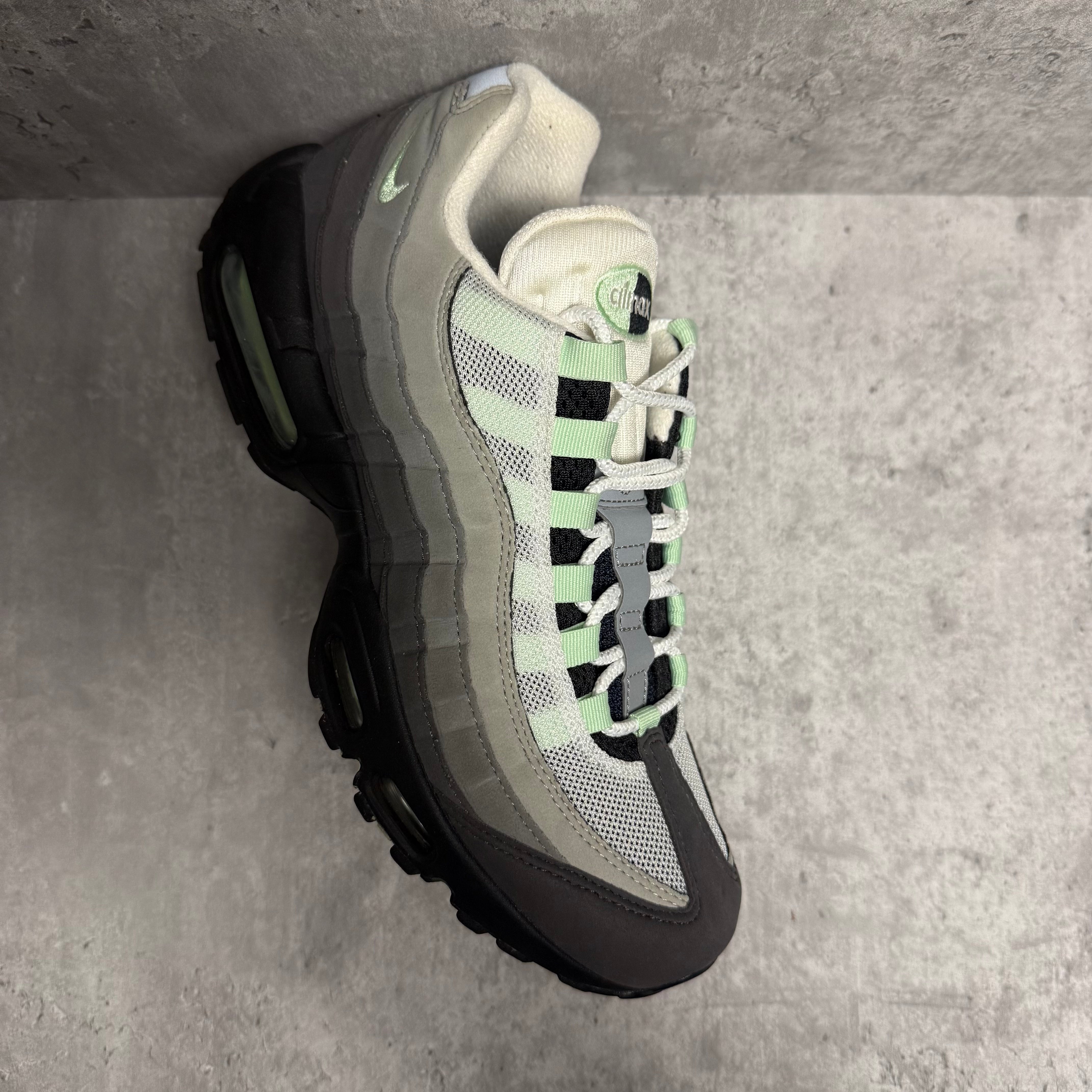 Nike Airmax 95 Fresh Mint - Cheshire Creps