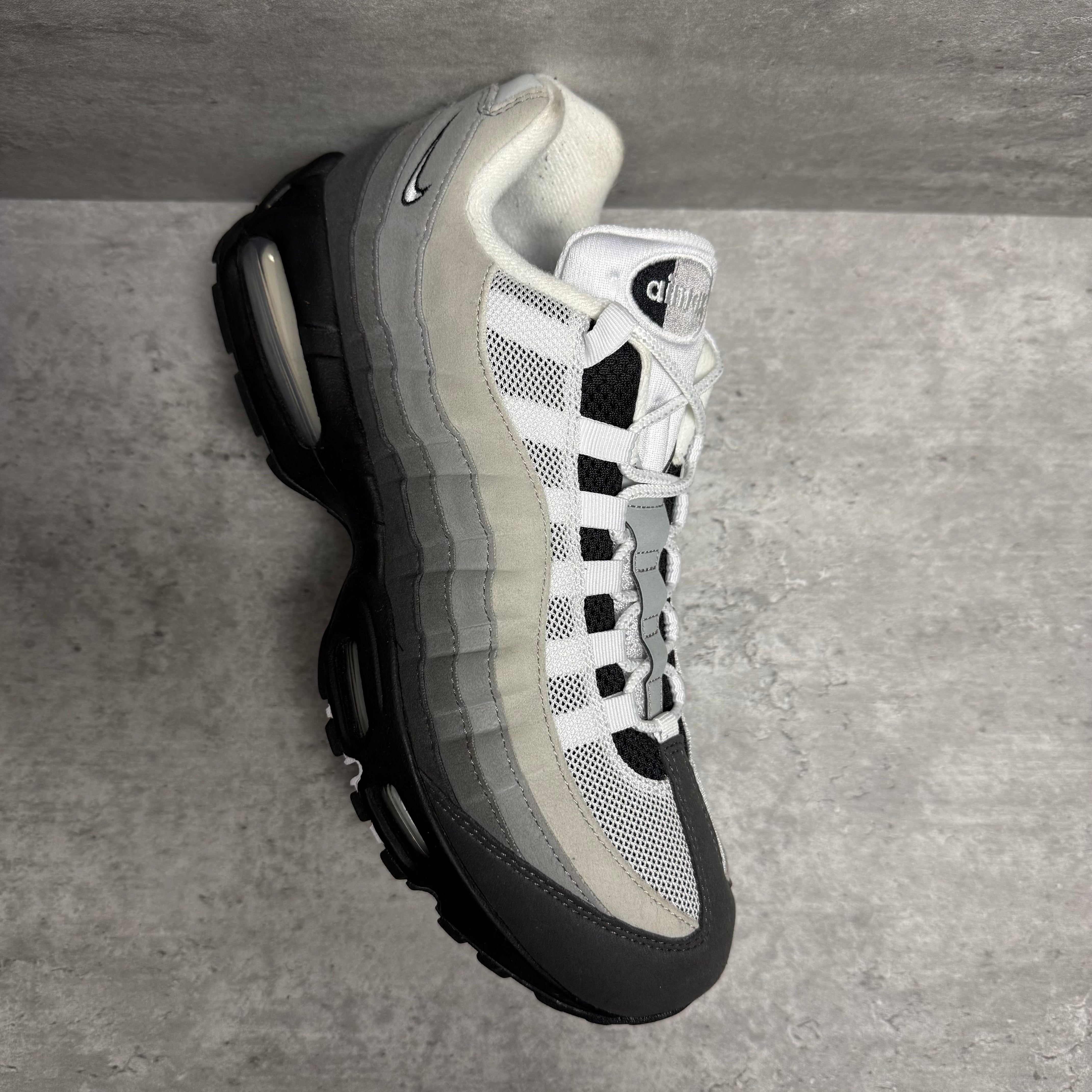 Nike Airmax 95 Granite - Cheshire Creps