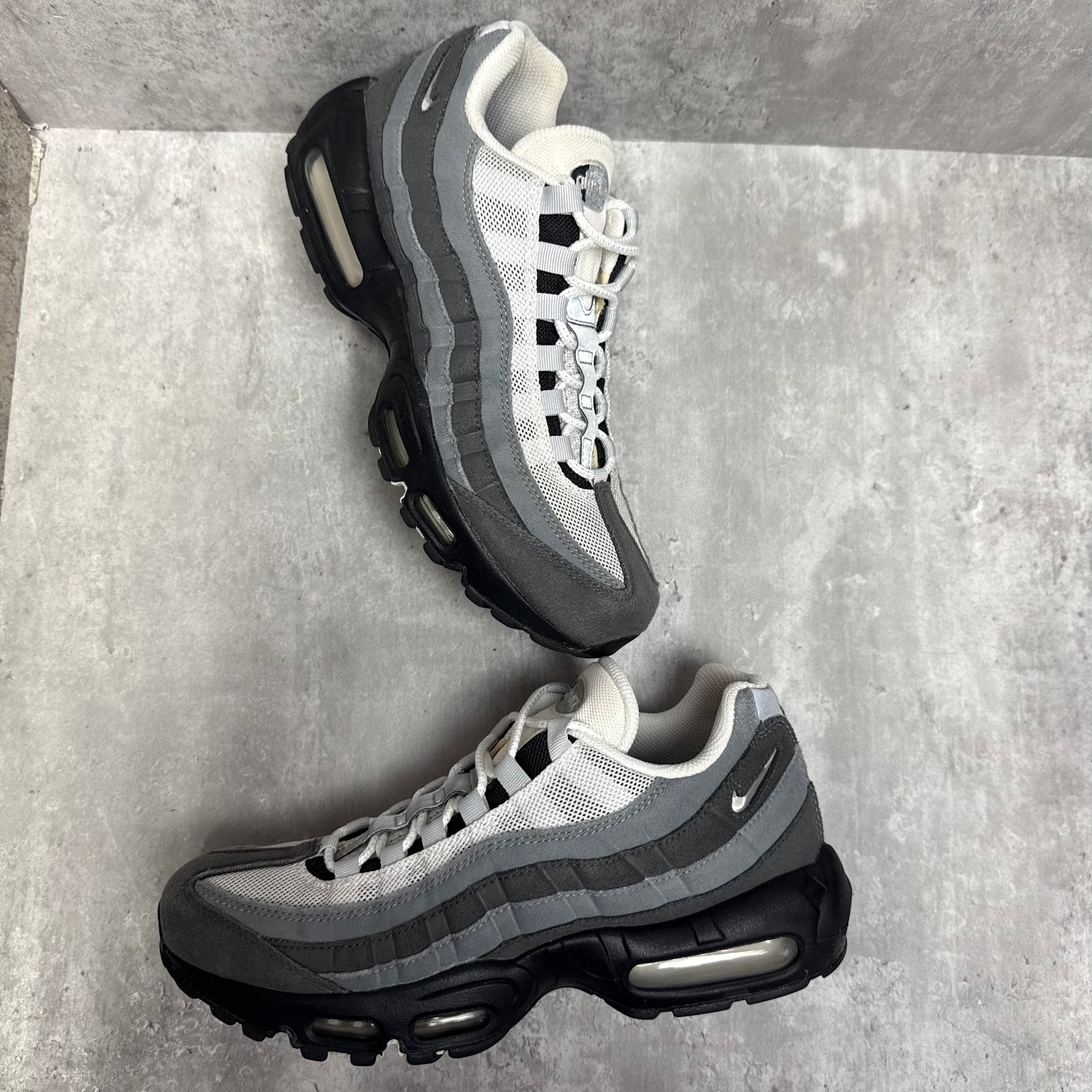 Nike Airmax 95 Grey Jewel - Cheshire Creps 