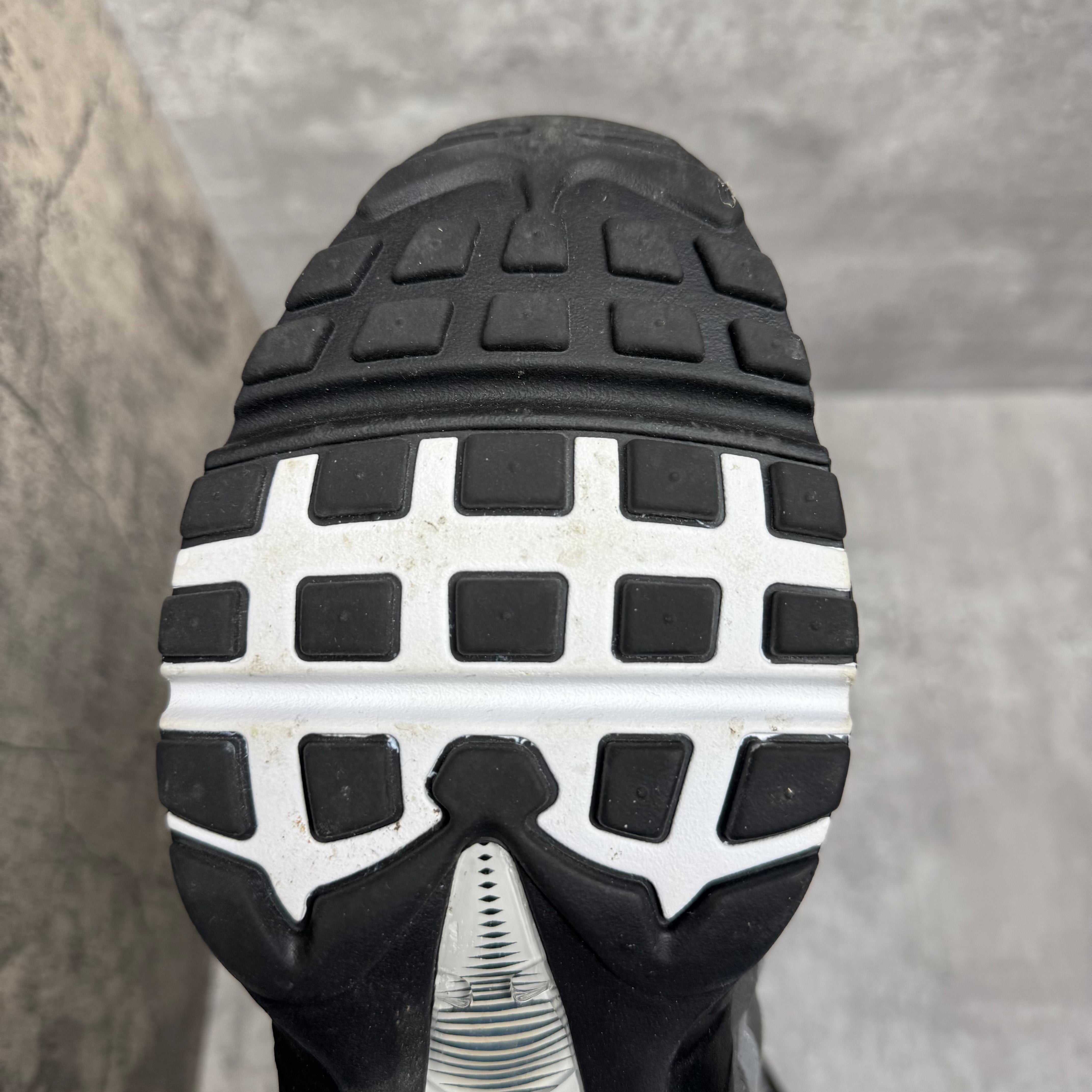 Nike Airmax 95 Grey Jewel - Cheshire Creps 