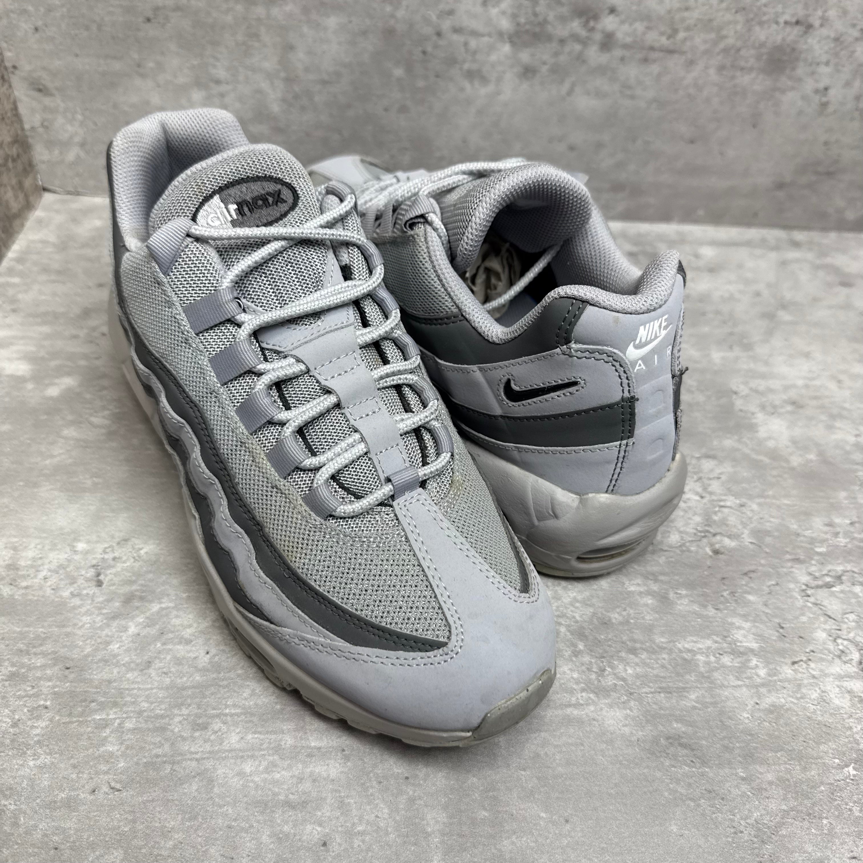 Nike Airmax 95 Greyscale - Cheshire Creps 