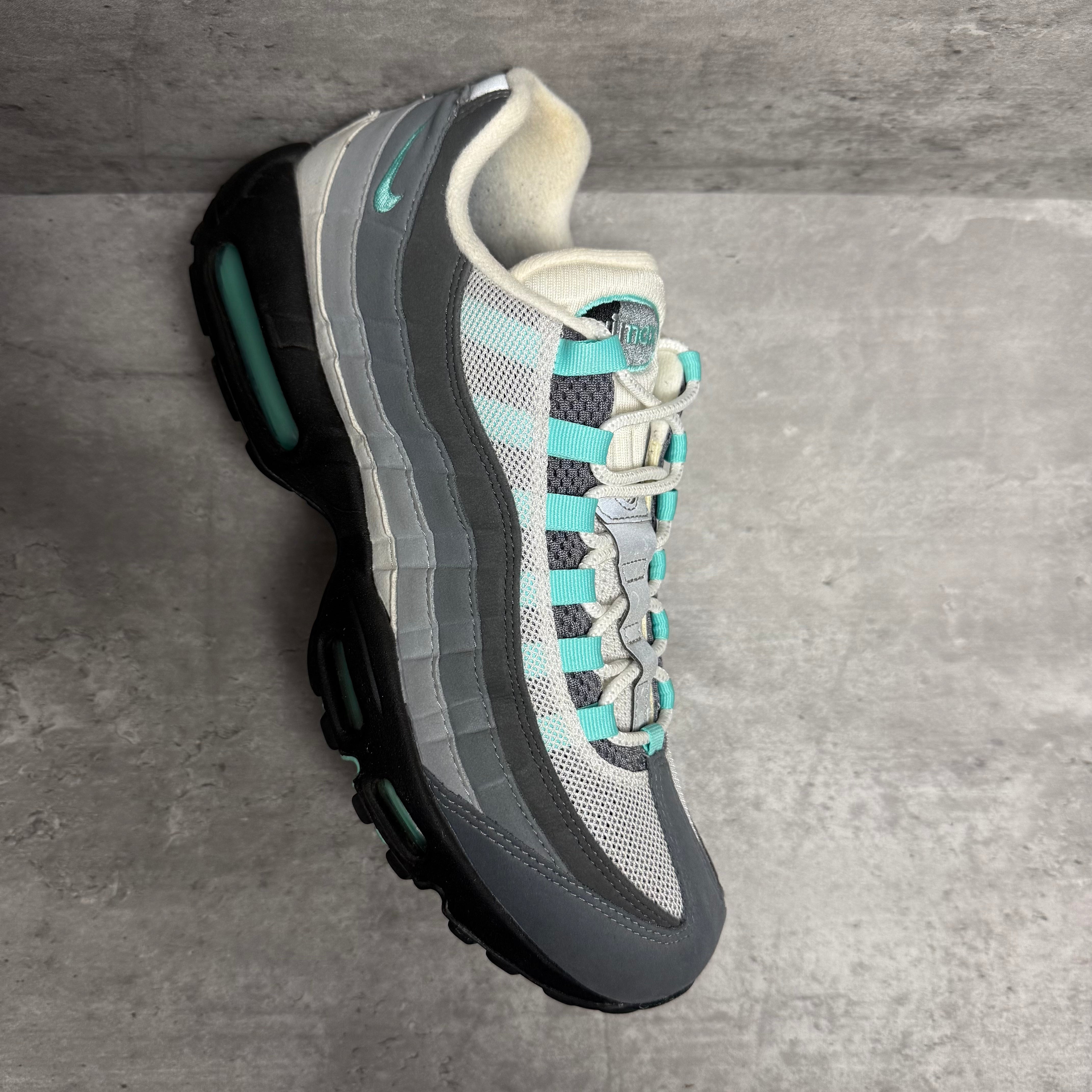 Nike Airmax 95 Hyper Turquoise - Cheshire Creps