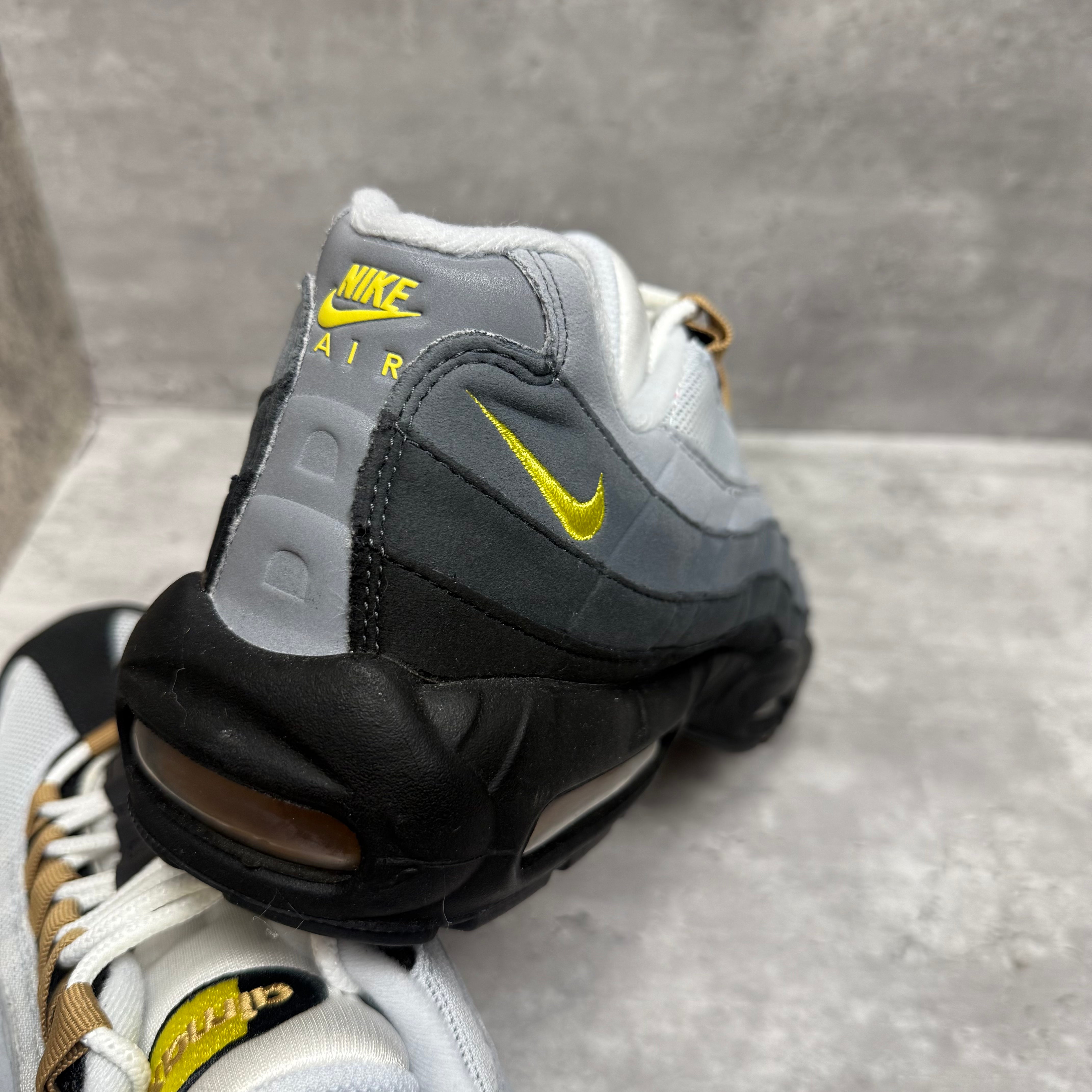 Nike Airmax 95 Icons Yellow Strike - Cheshire Creps 