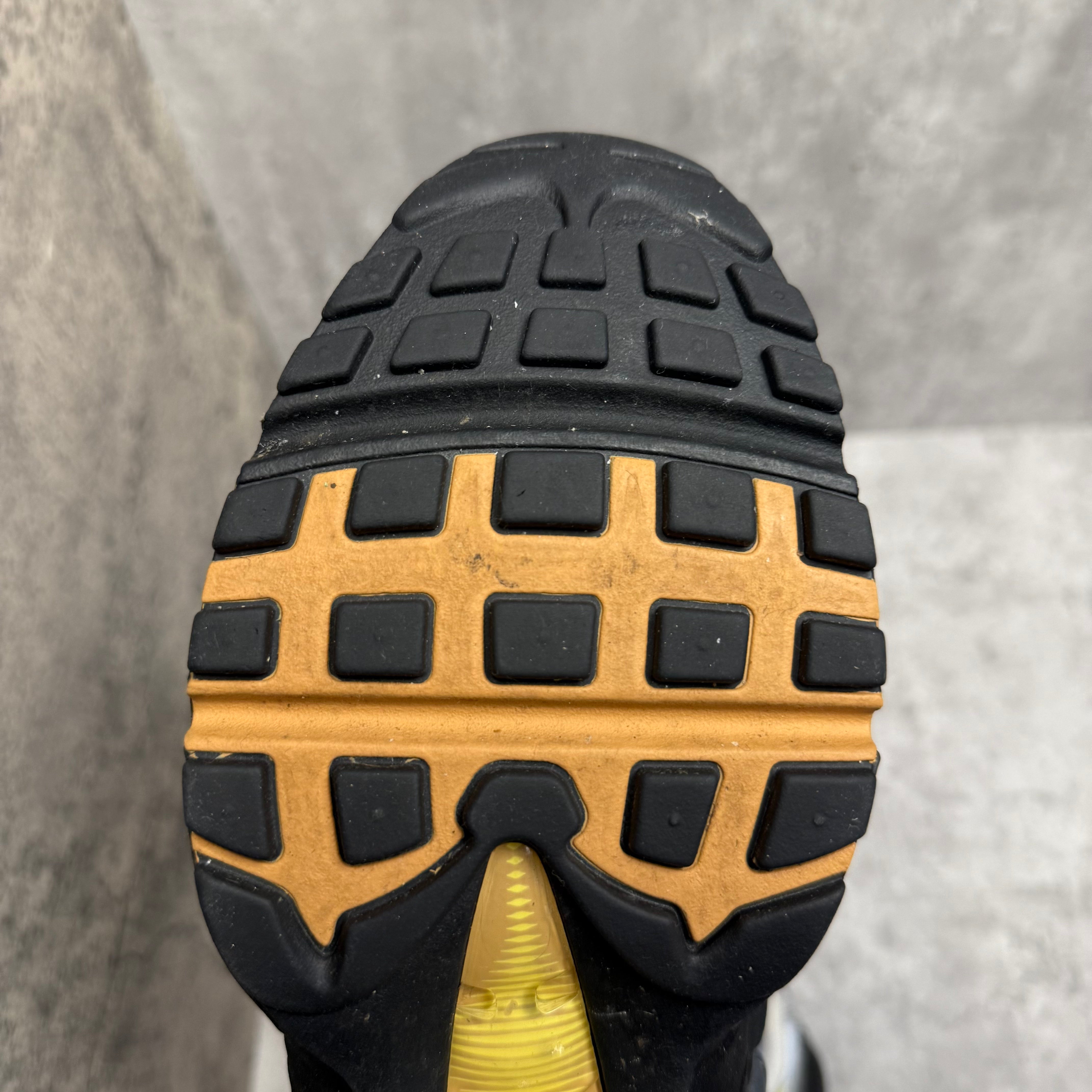 Nike Airmax 95 Icons Yellow Strike - Cheshire Creps 