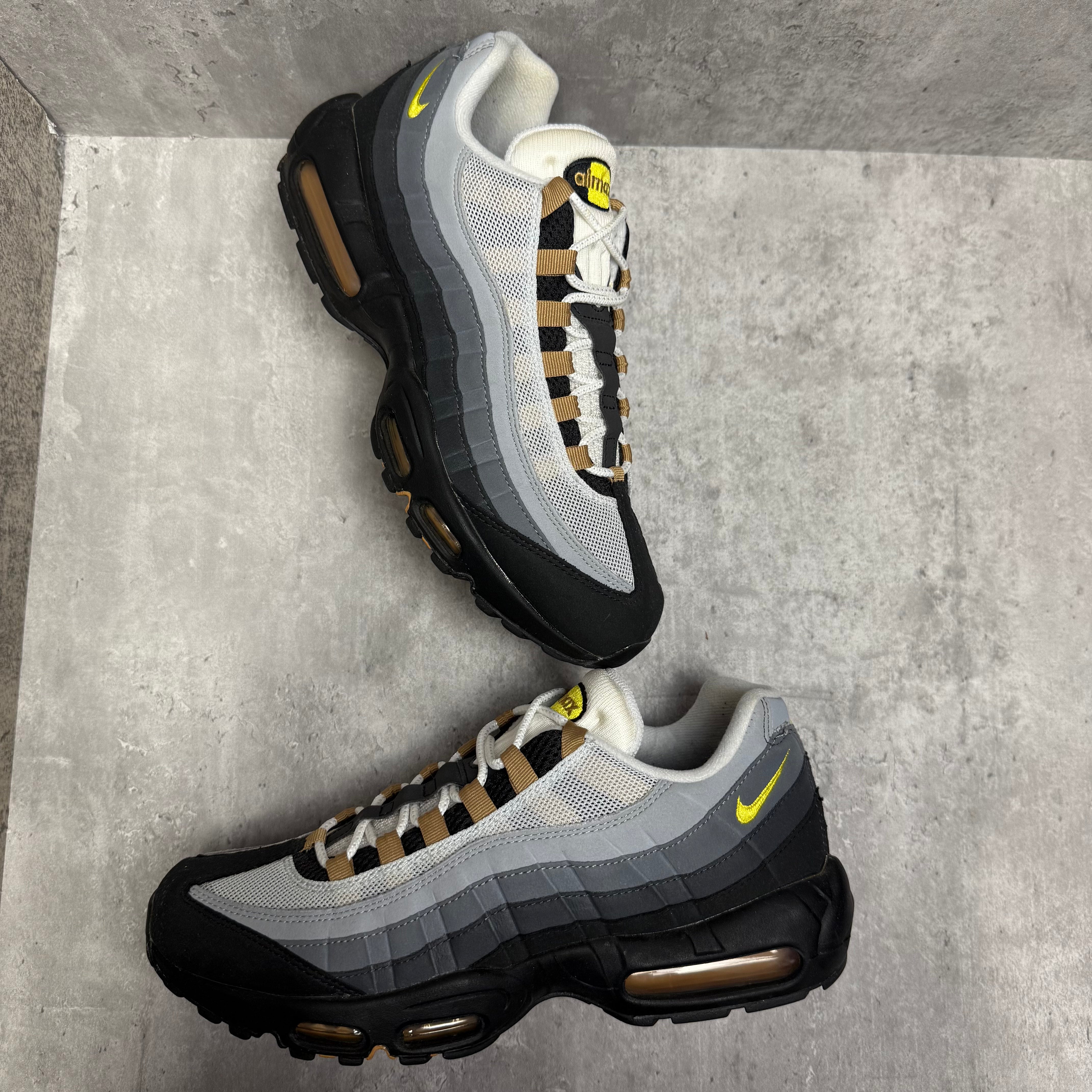 Nike Airmax 95 Icons Yellow Strike - Cheshire Creps 