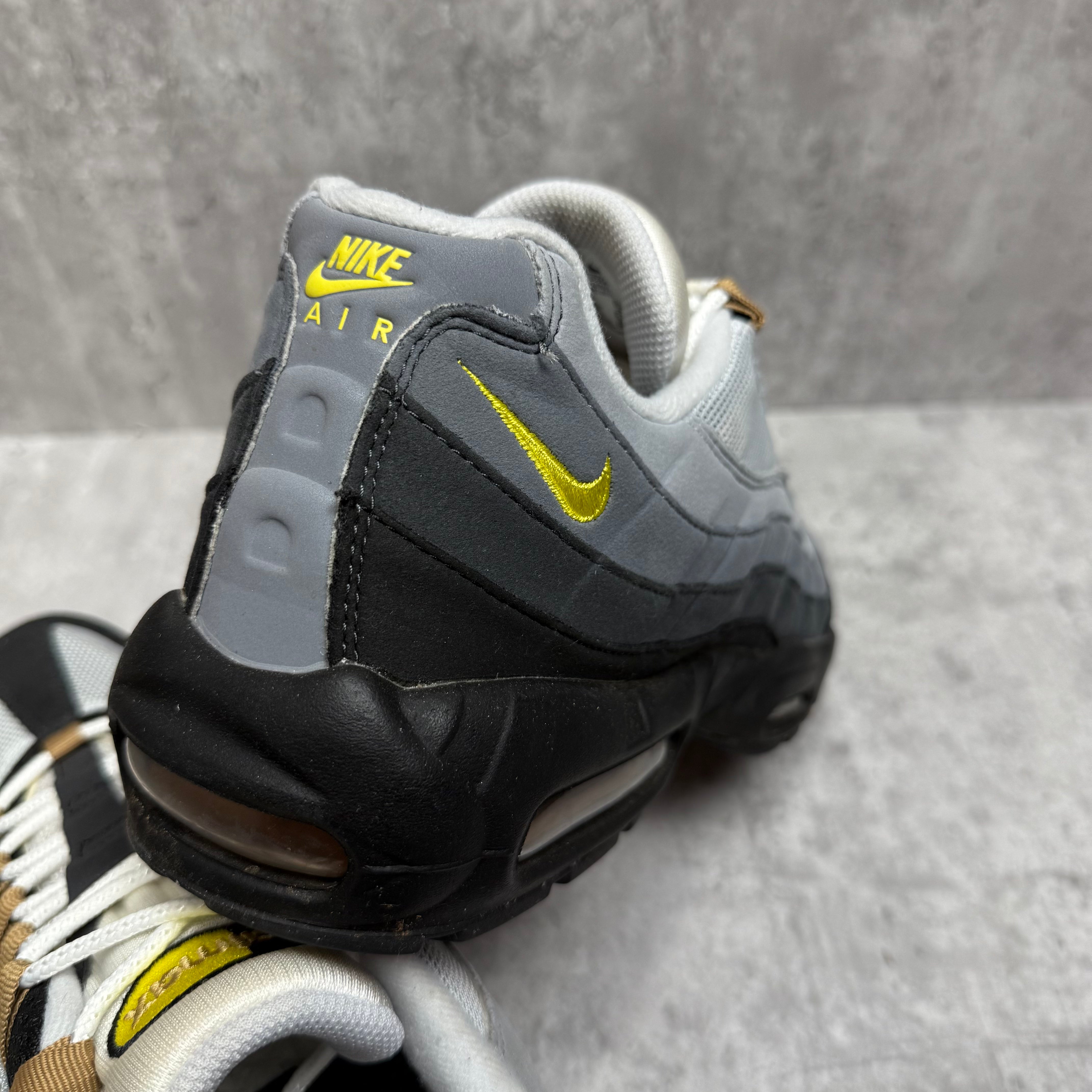 Nike Airmax 95 Icons Yellow Strike - Cheshire Creps 