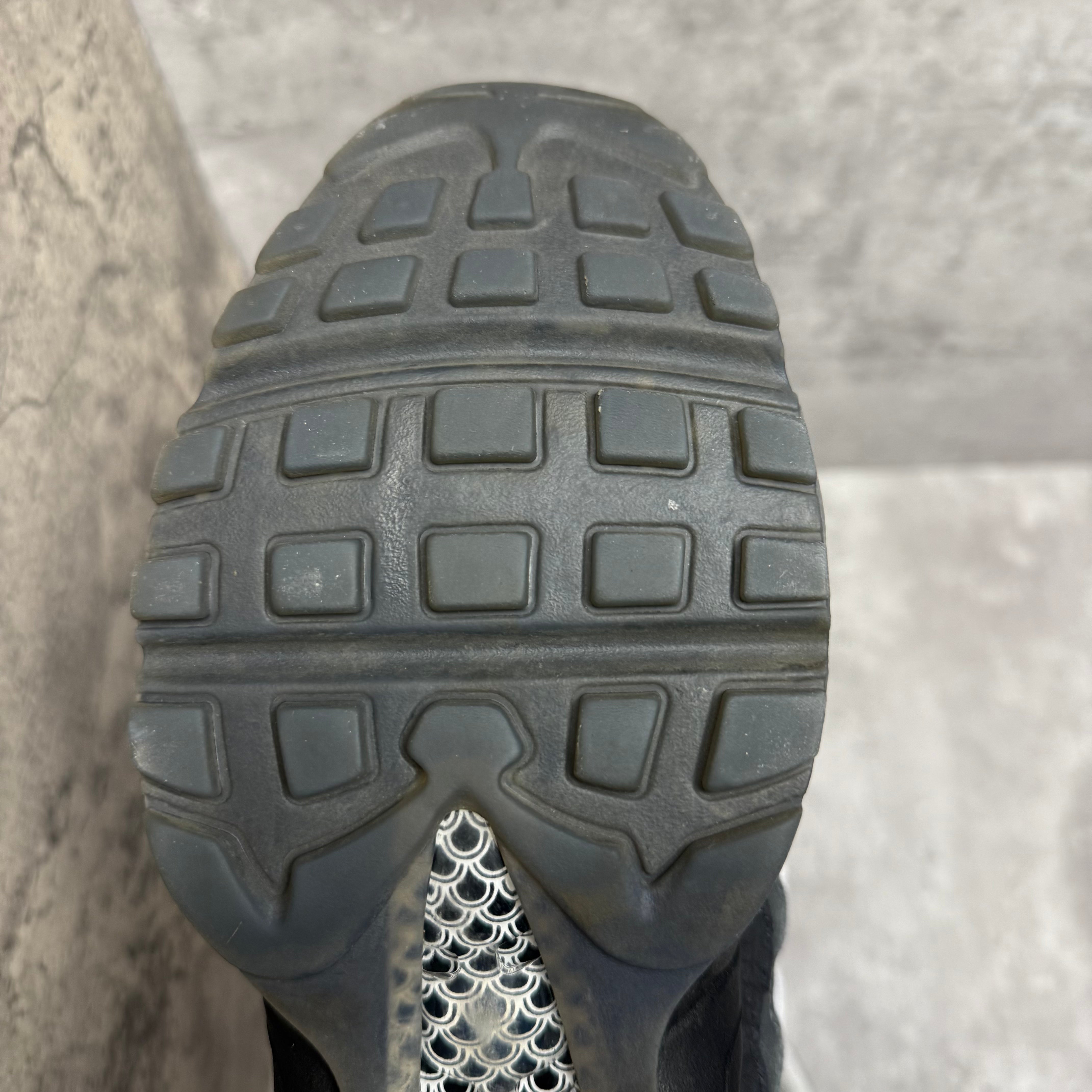 Nike Airmax 95 Koi - Cheshire Creps 