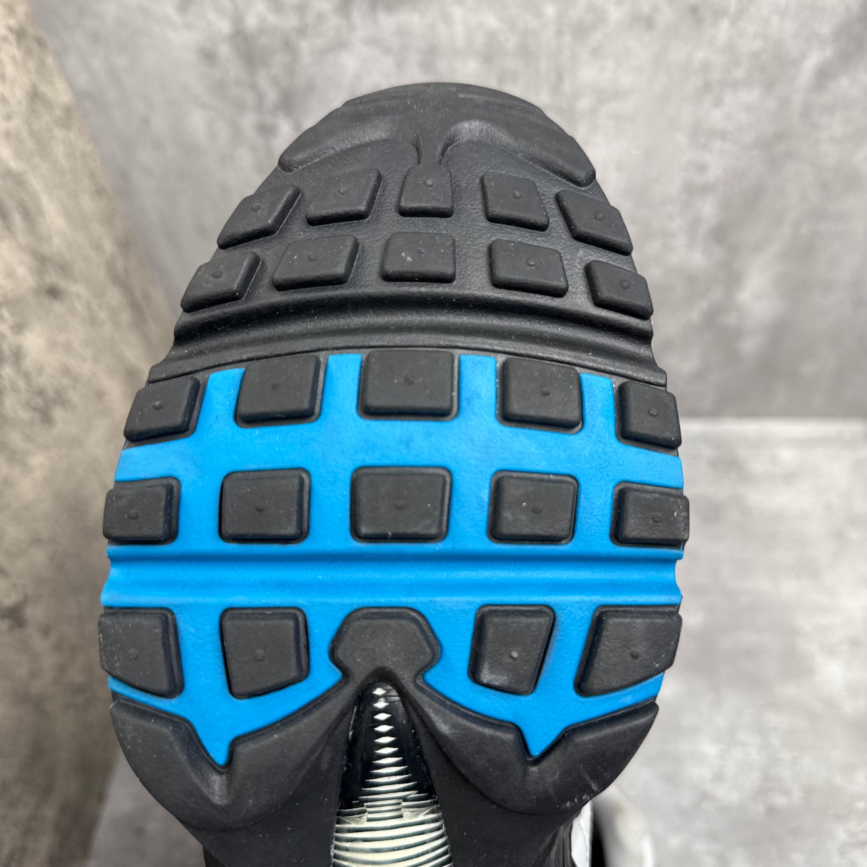 Nike Airmax 95 Laser Blue - Cheshire Creps 