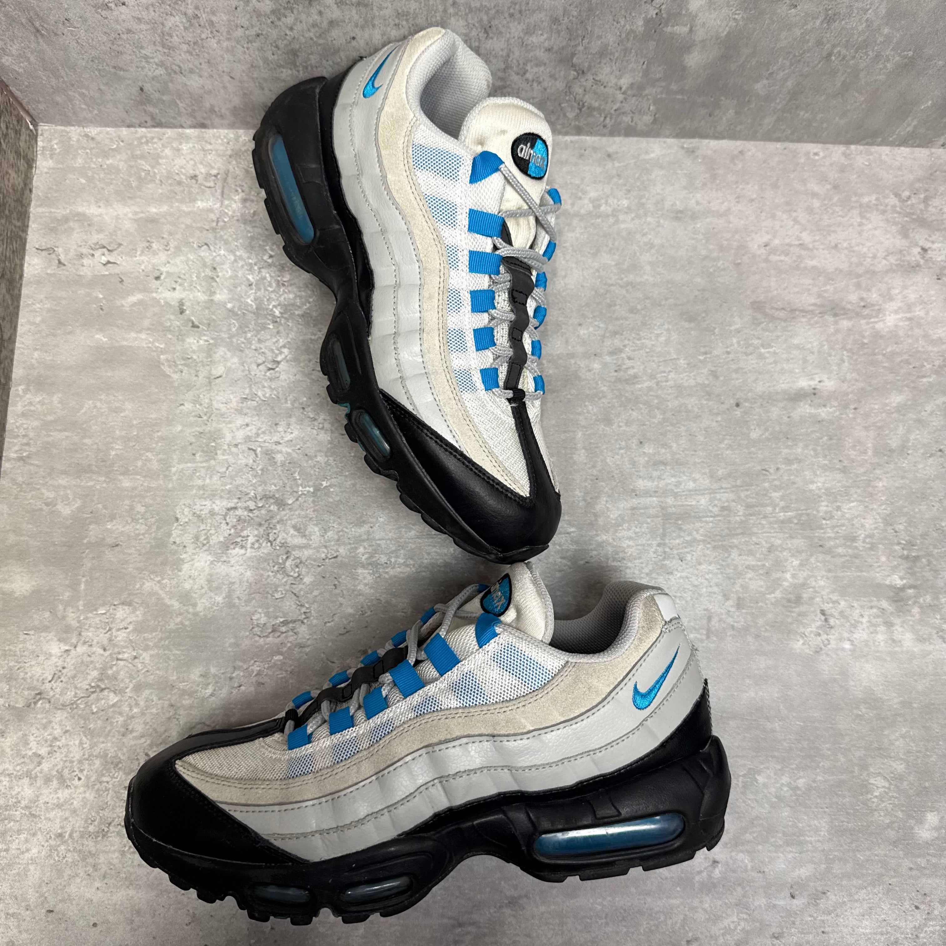 Nike Airmax 95 Laser Blue - Cheshire Creps 