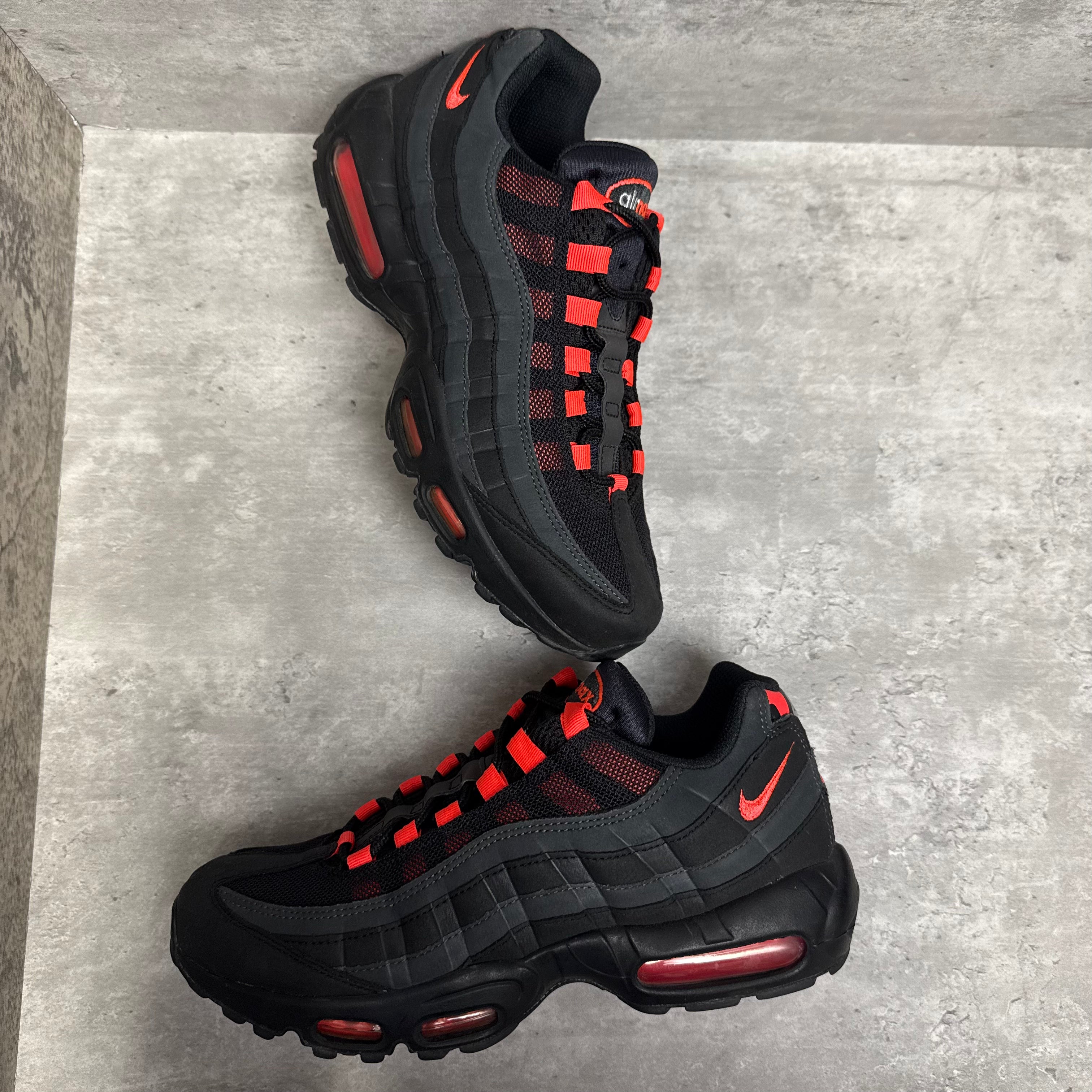 Nike Airmax 95 Laser Crimson - Cheshire Creps 