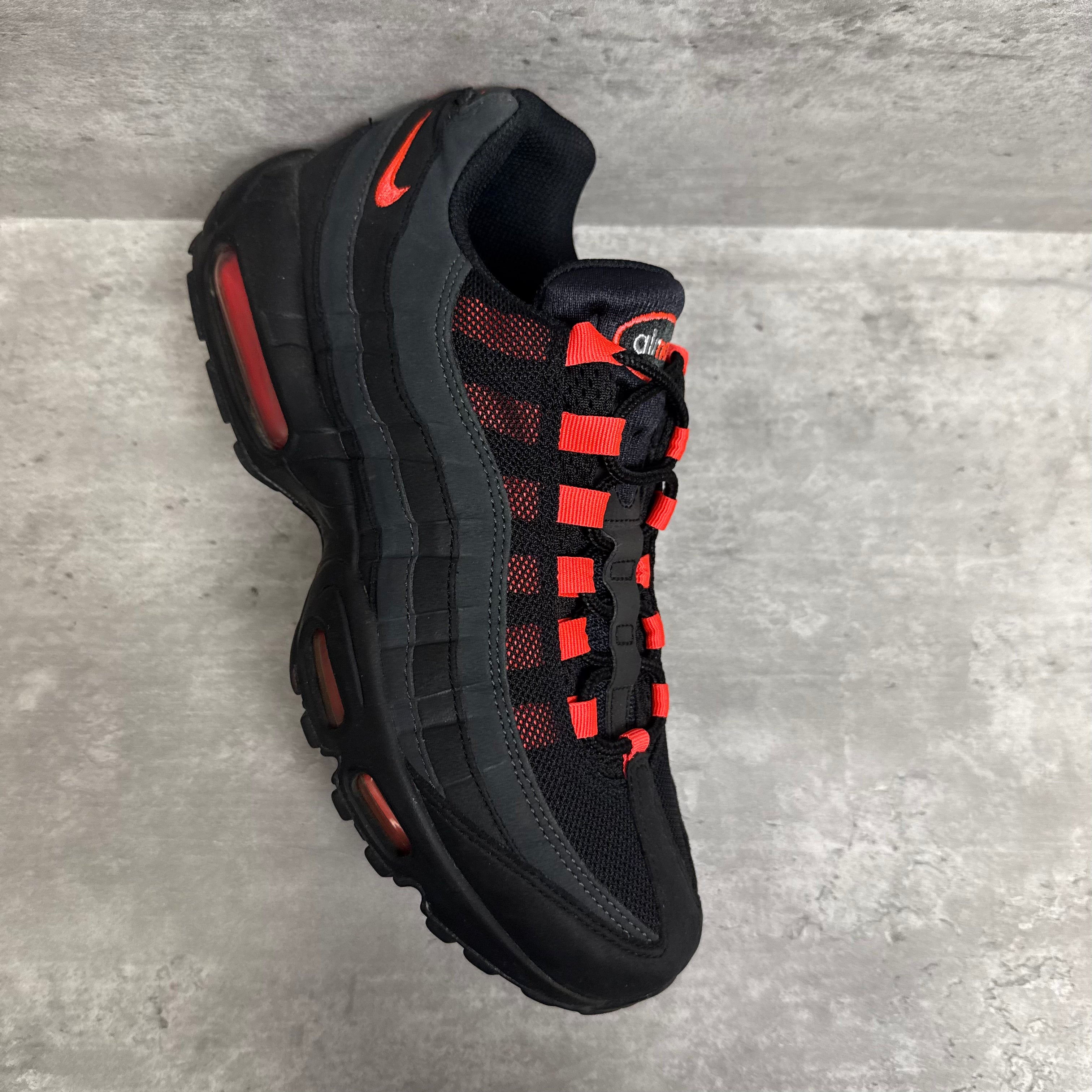 Nike Airmax 95 Laser Crimson - Cheshire Creps 