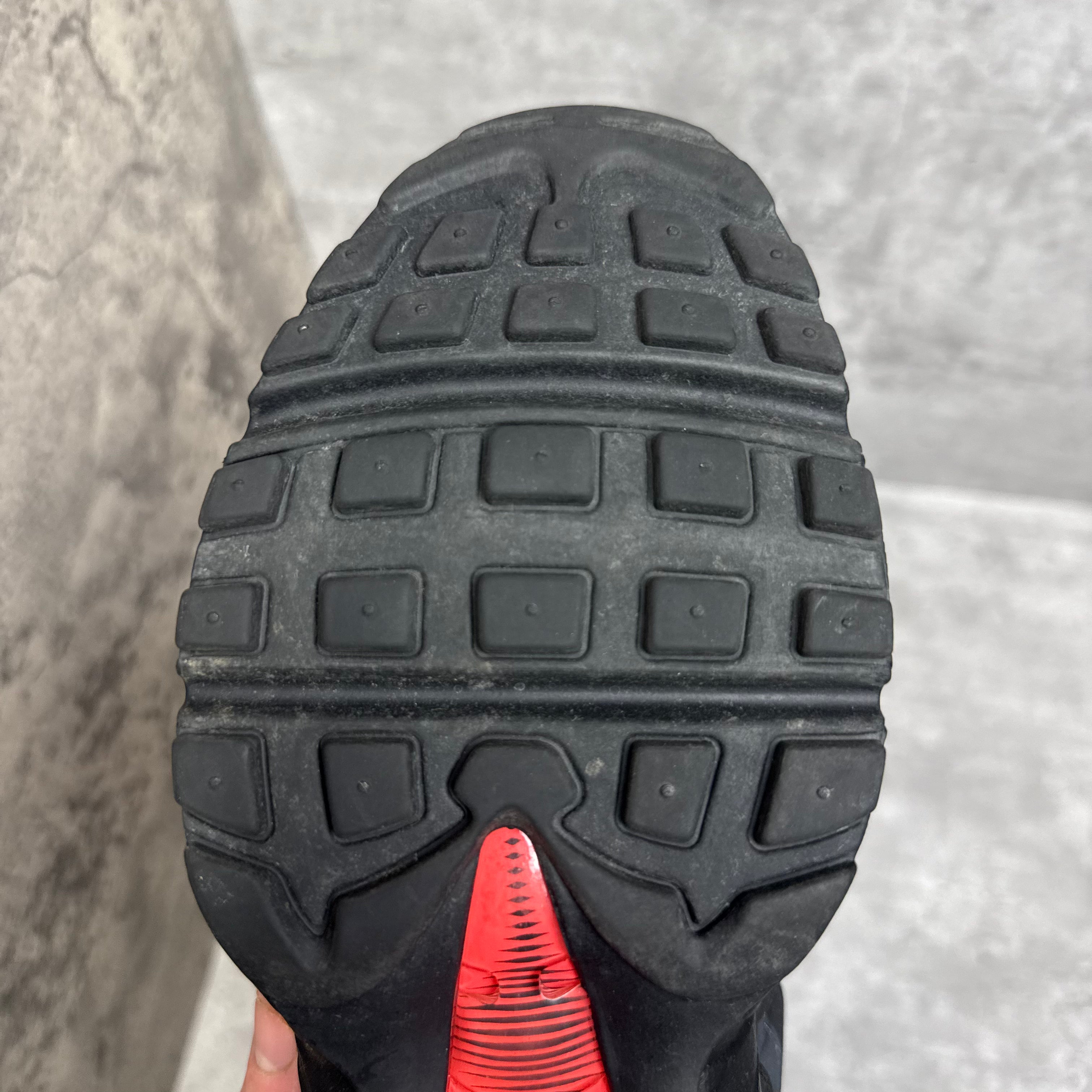 Nike Airmax 95 Laser Crimson - Cheshire Creps 