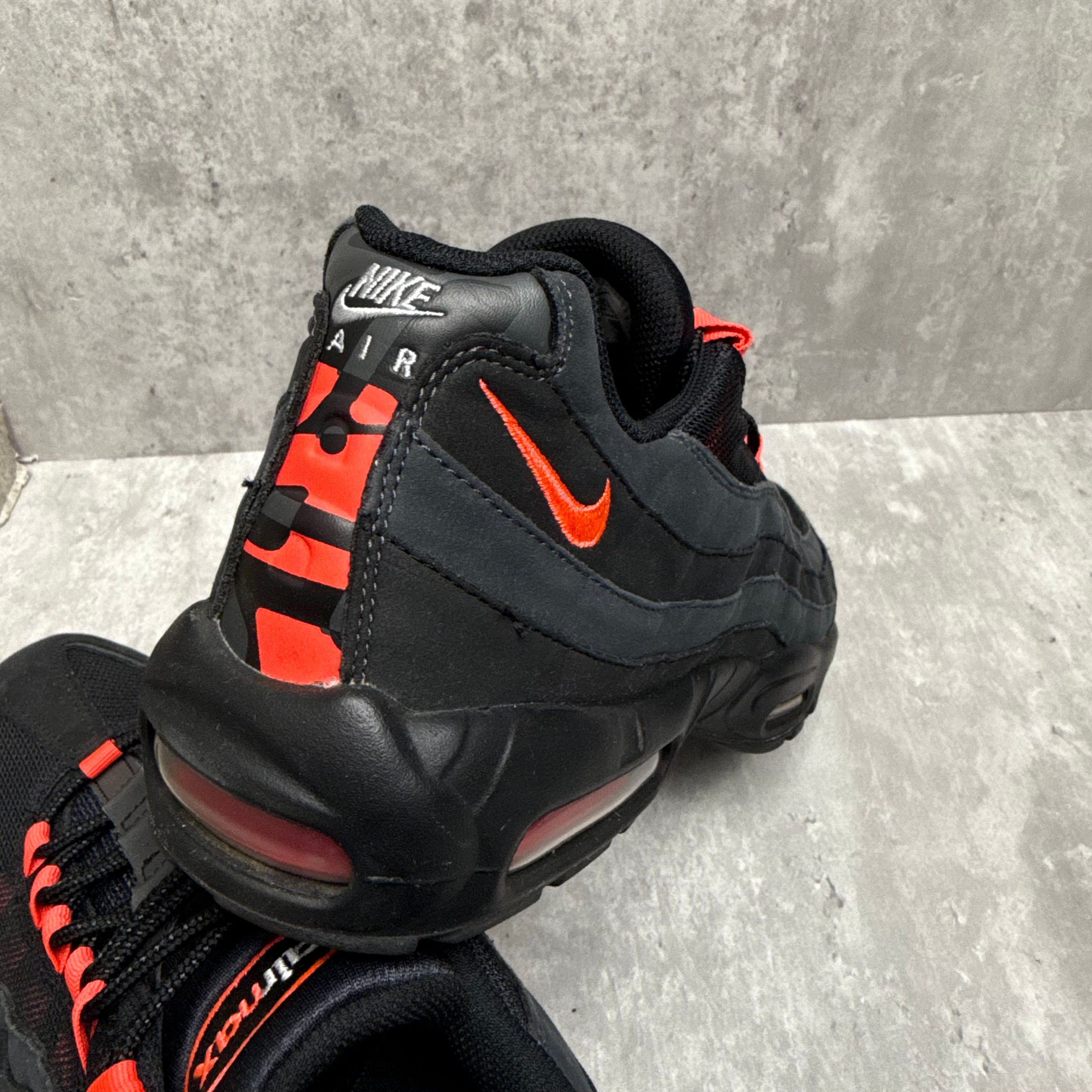 Nike Airmax 95 Laser Crimson - Cheshire Creps 