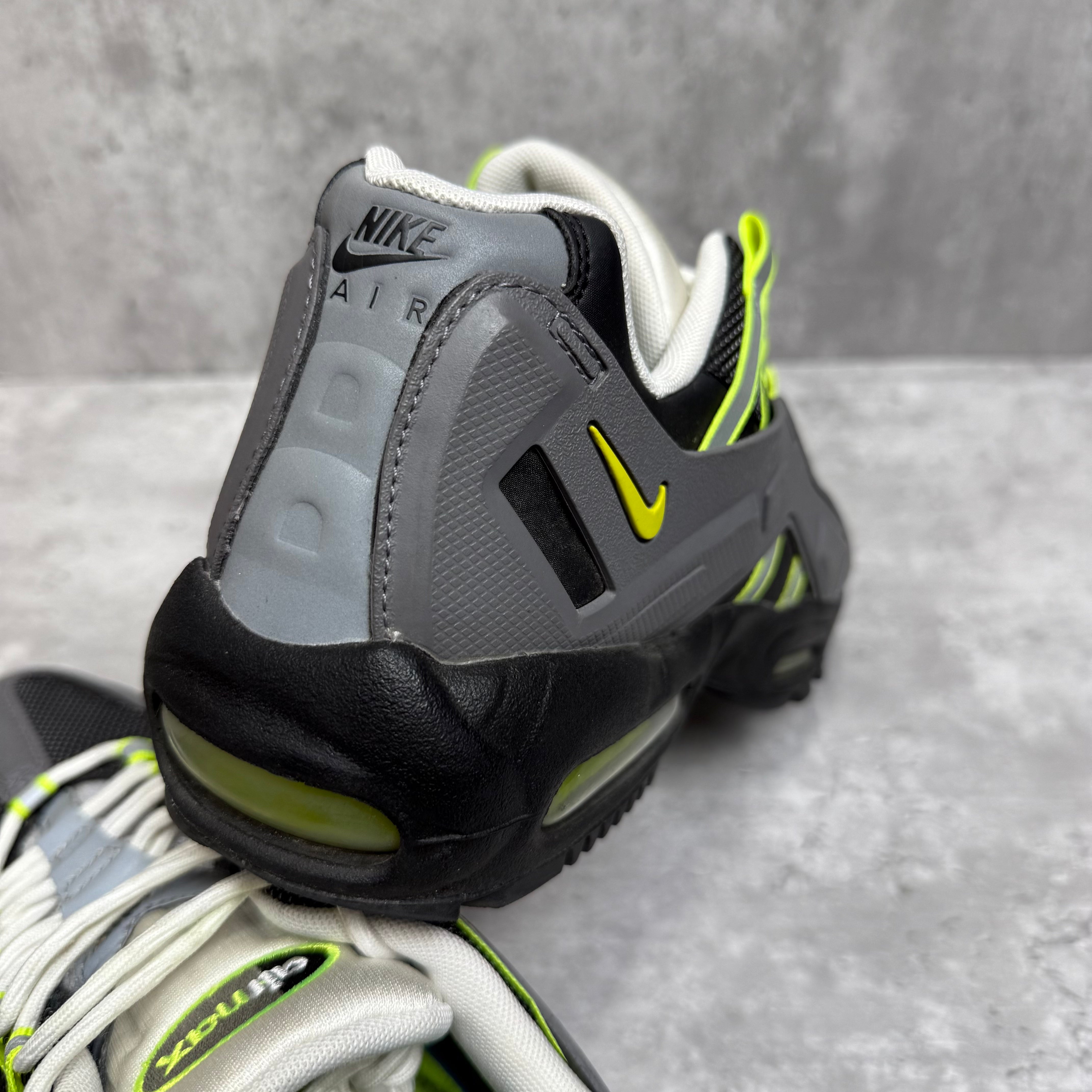 Nike Airmax 95 NDSTRKT Neon - Cheshire Creps 