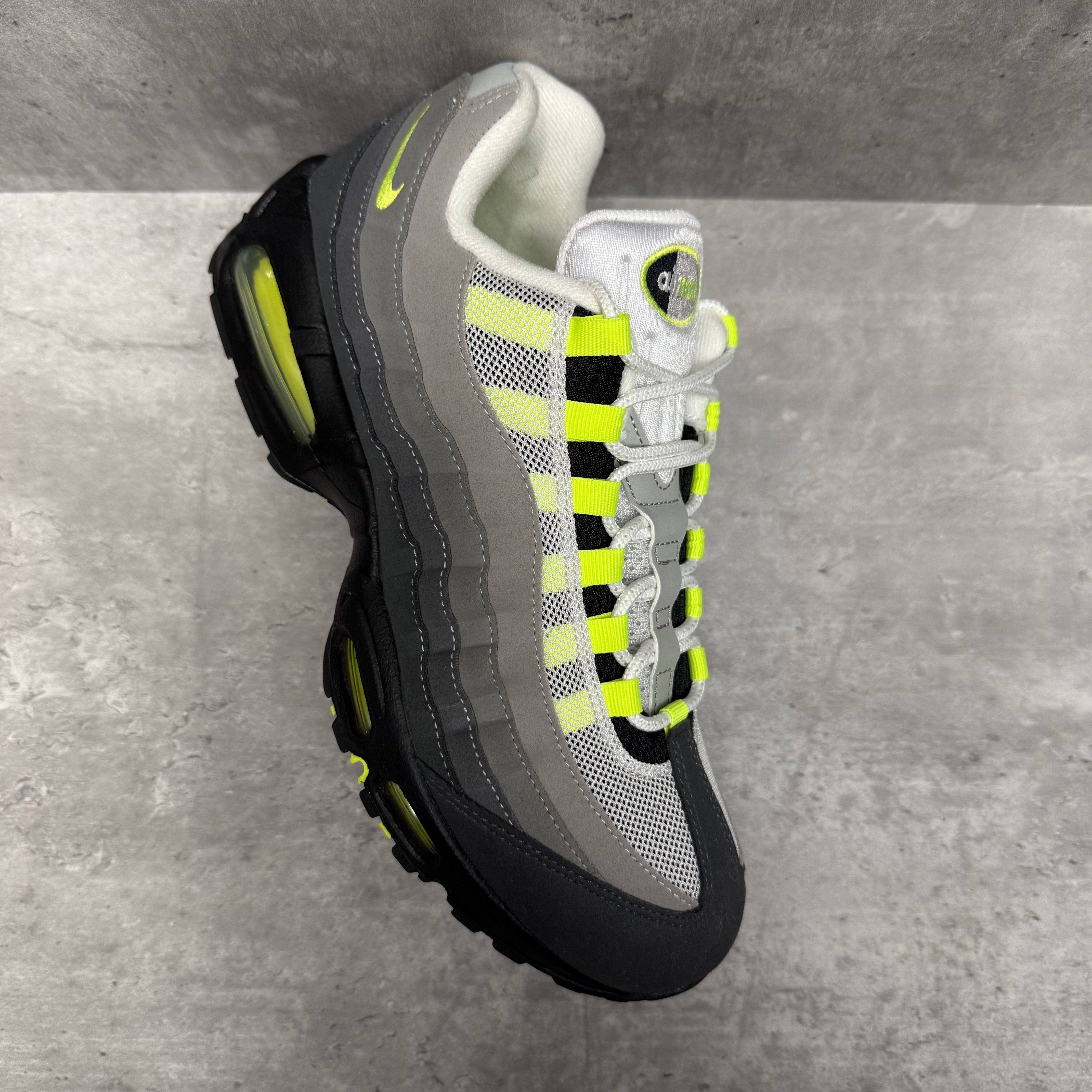 Nike Airmax 95 Neon 2025 - Cheshire Creps 