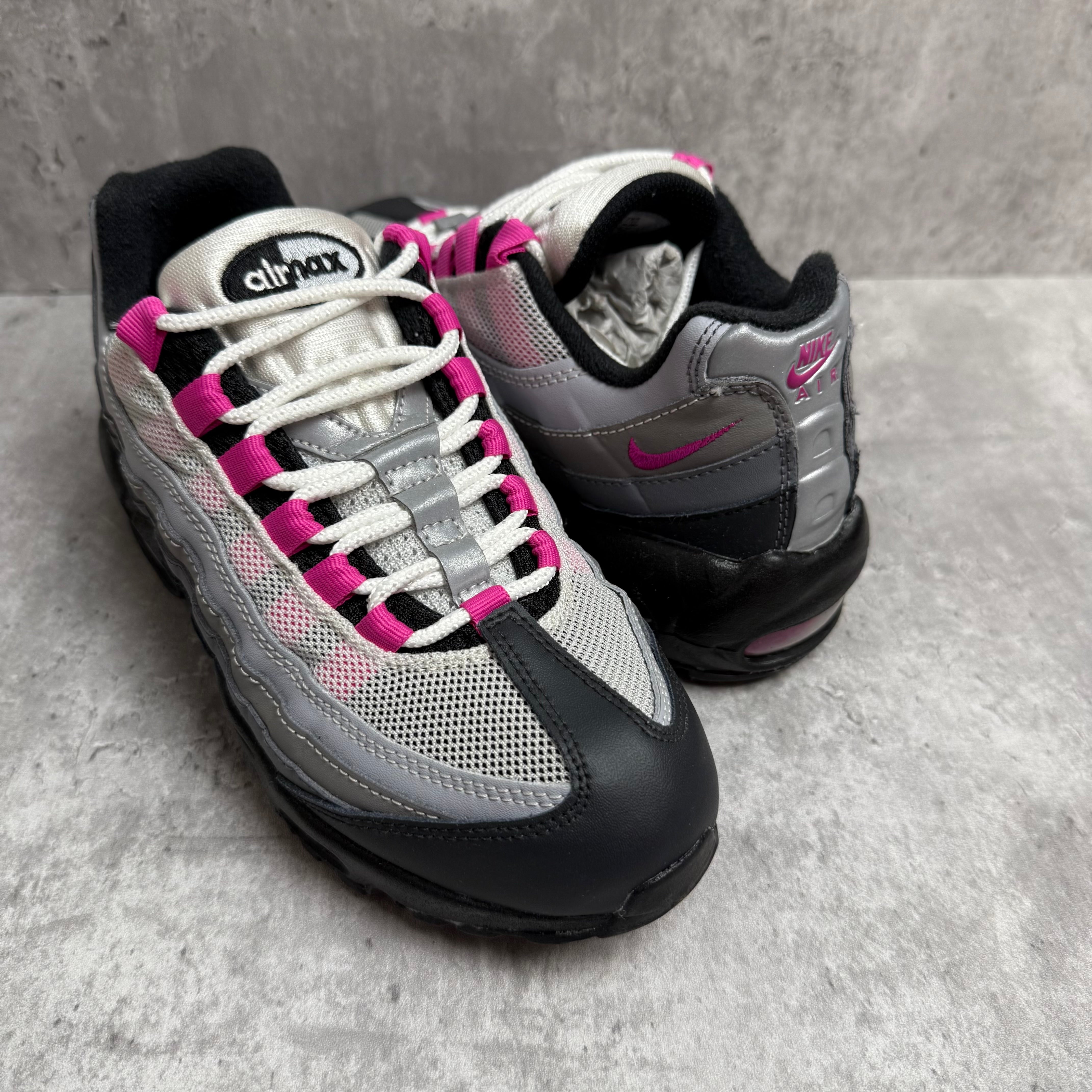 Nike Airmax 95 Nike ID Pink - Cheshire Creps 