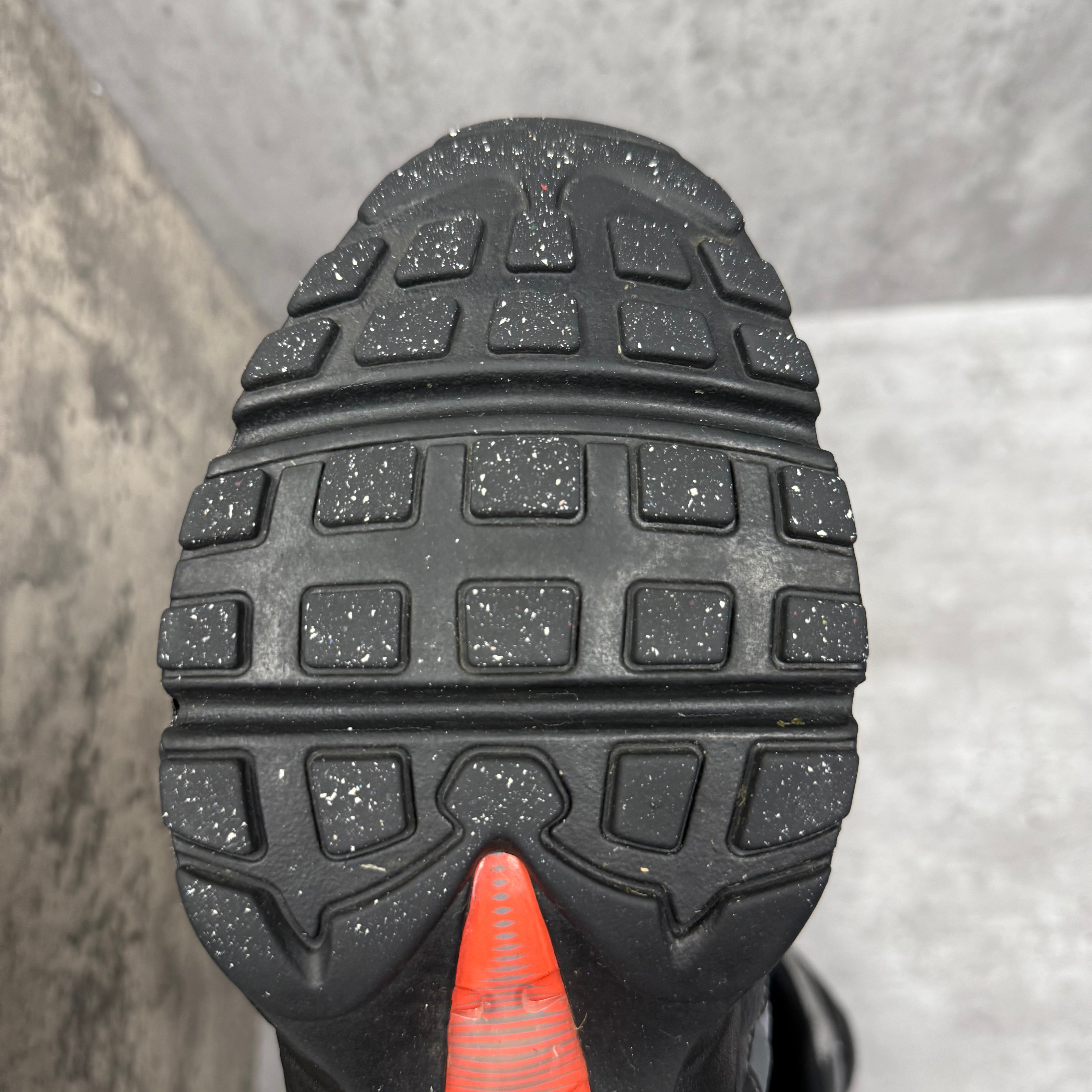 Nike Airmax 95 Picante Red - Cheshire Creps 