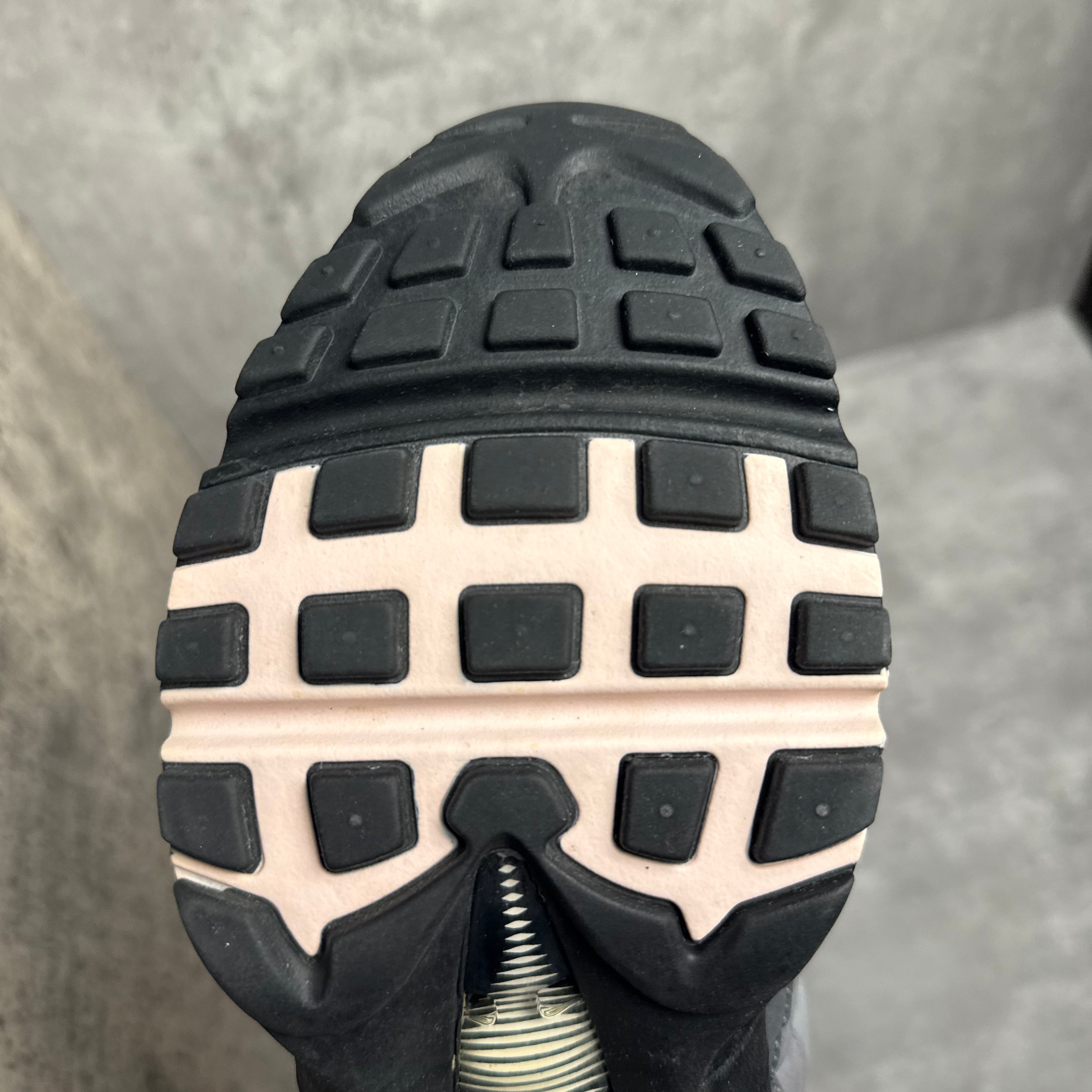 Nike Airmax 95 Pink Foam 2020 - Cheshire Creps 