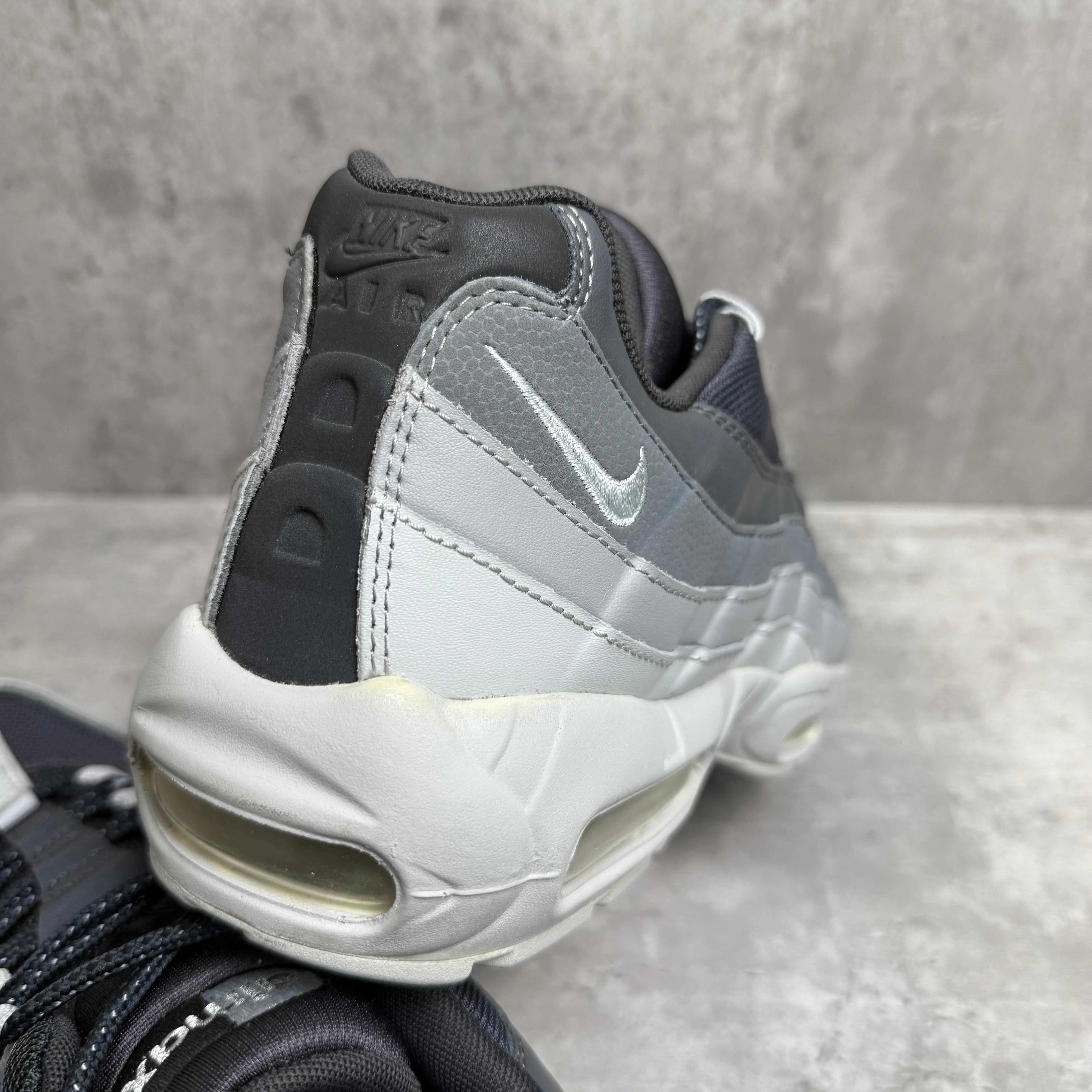 Nike Airmax 95 Pure Platinum - Cheshire Creps 