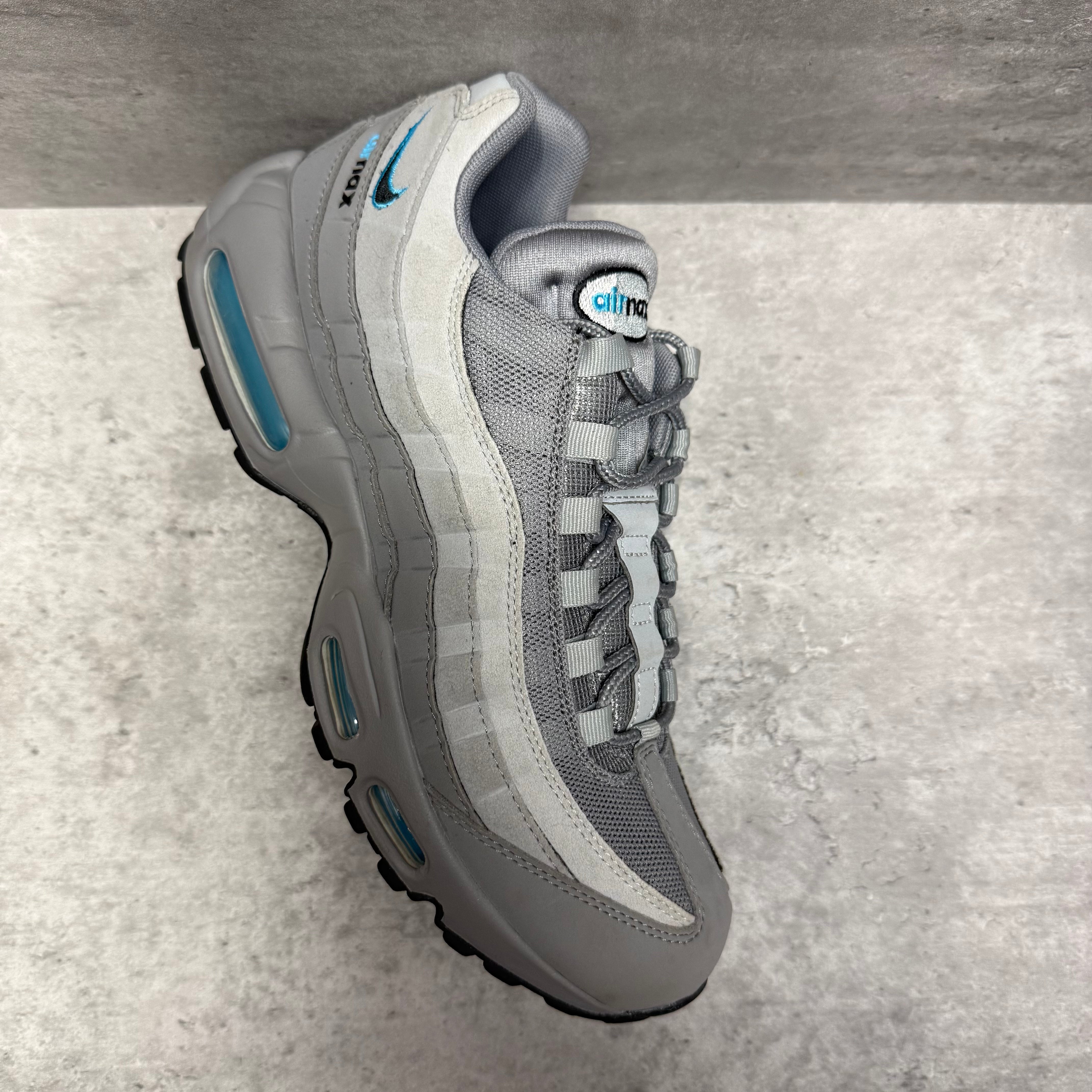 Nike Airmax 95 Retro Logo Blue Fury - Cheshire Creps 