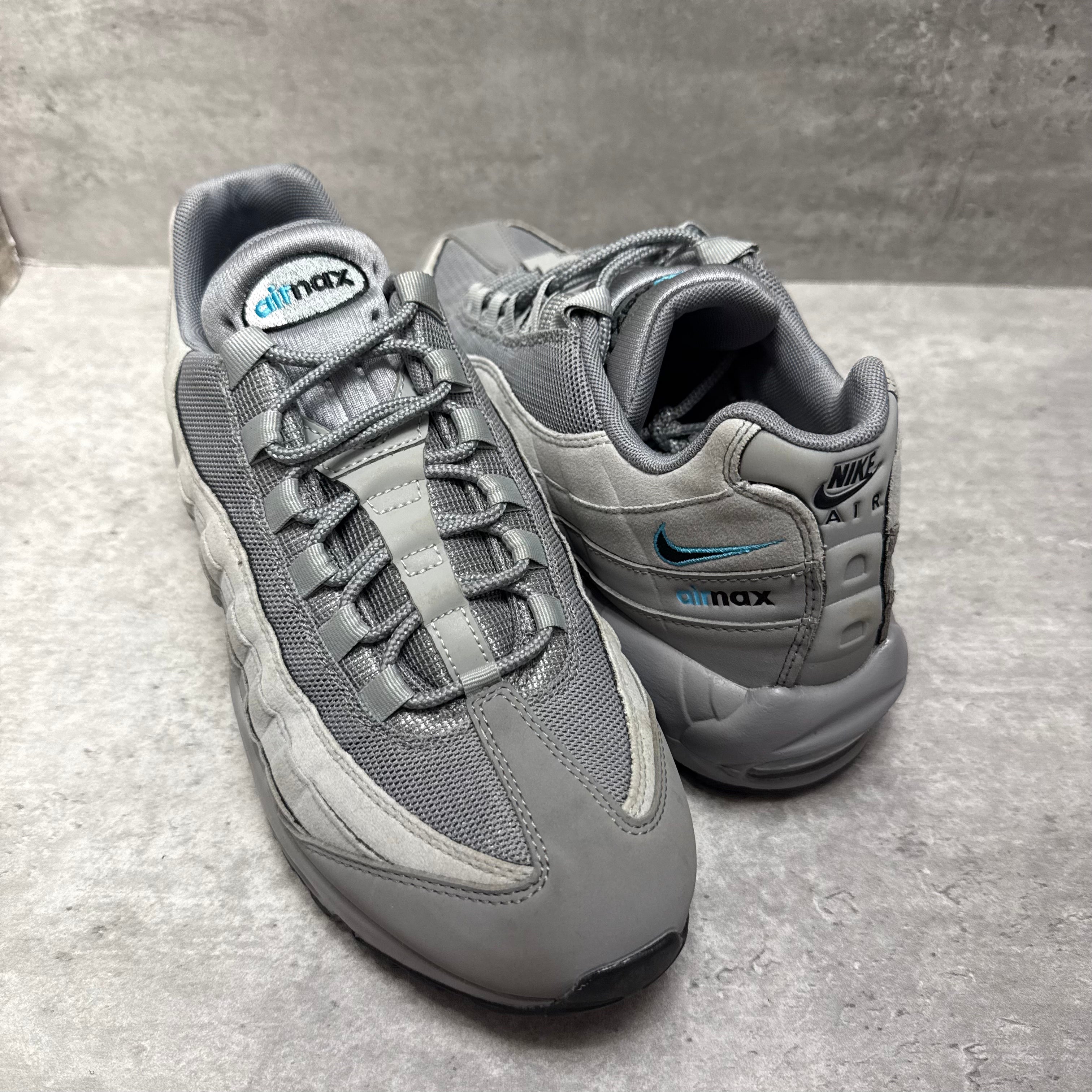 Nike Airmax 95 Retro Logo Blue Fury - Cheshire Creps 