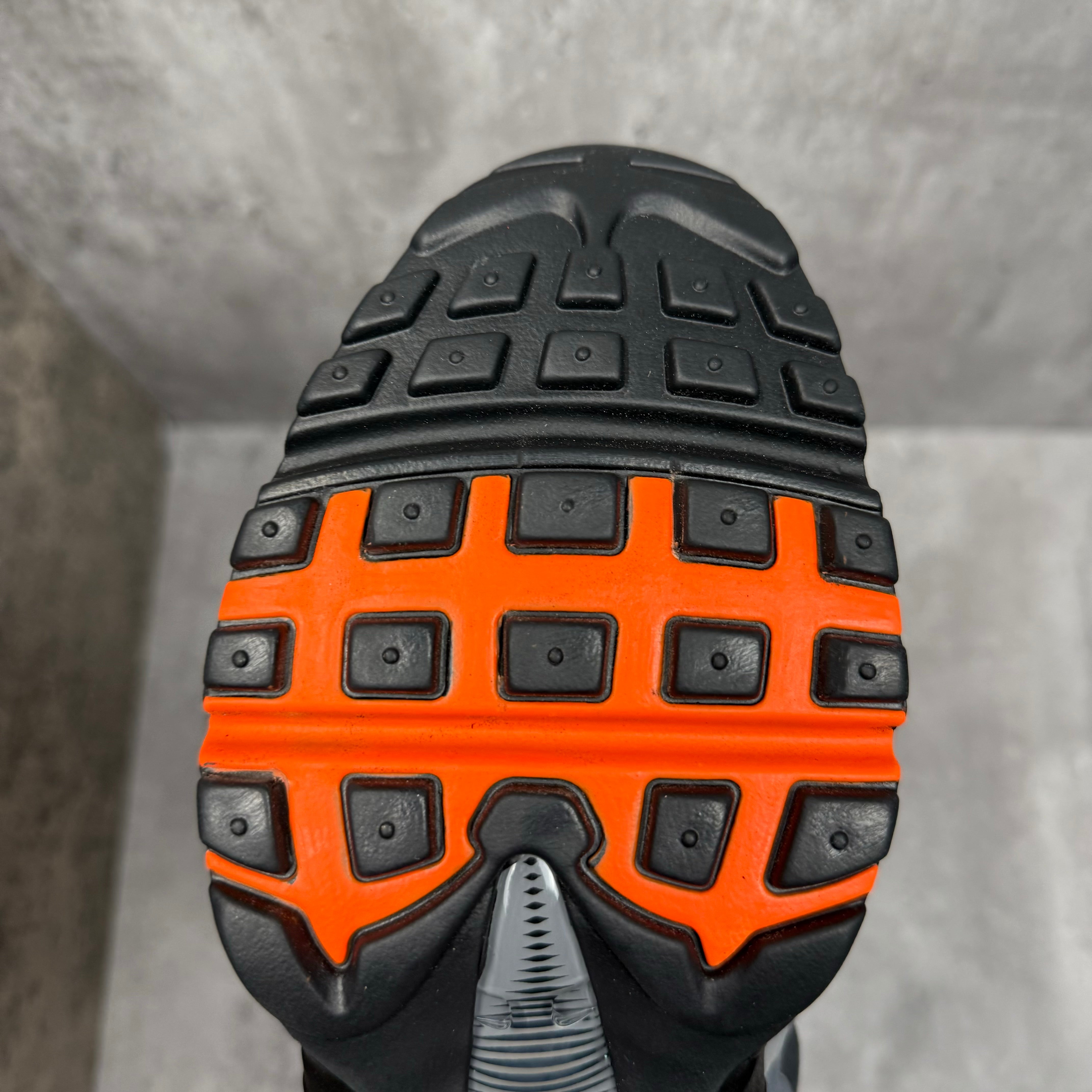 Nike Airmax 95 Reverse Crimson - Cheshire Creps 