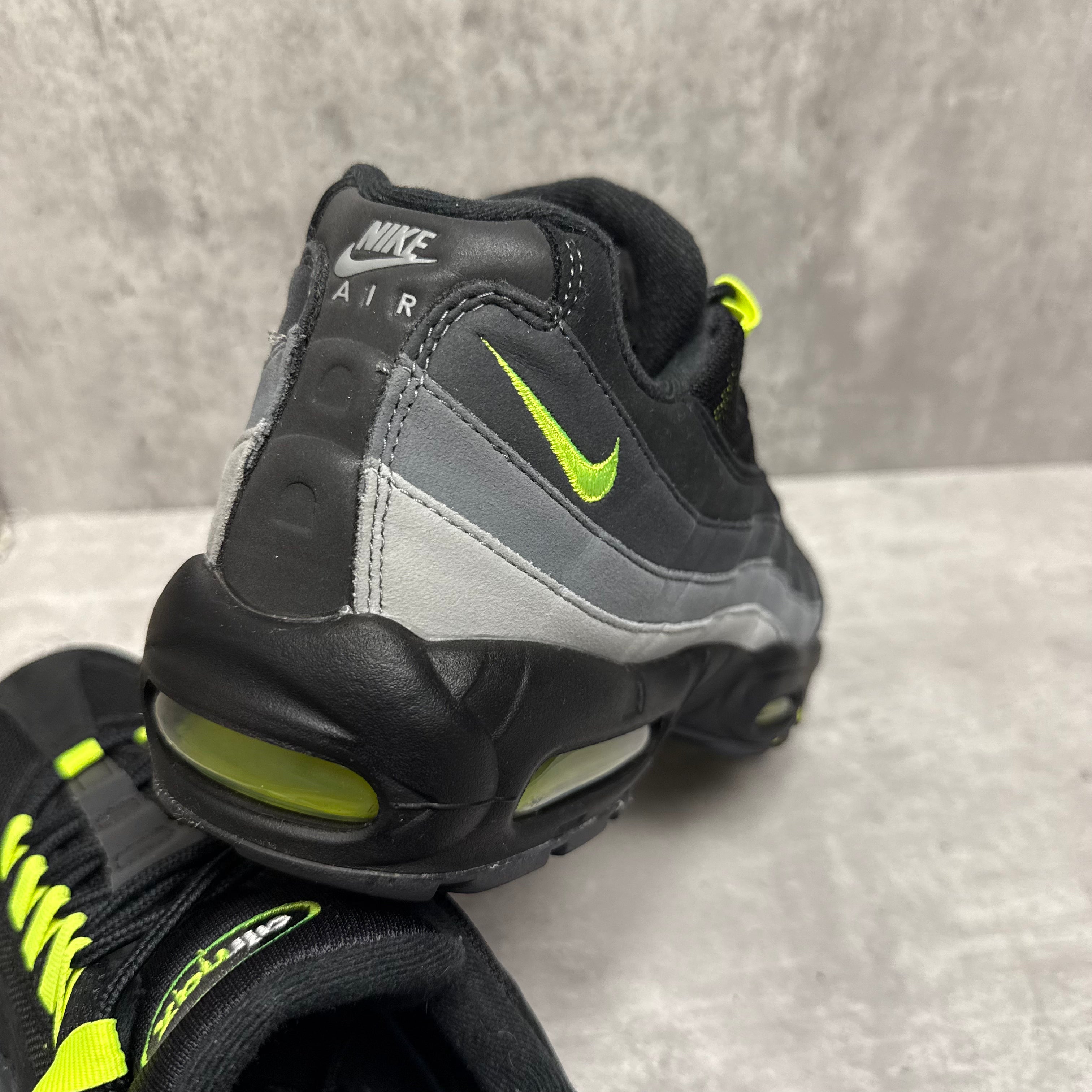 Nike Airmax 95 Reverse Neon - Cheshire Creps 