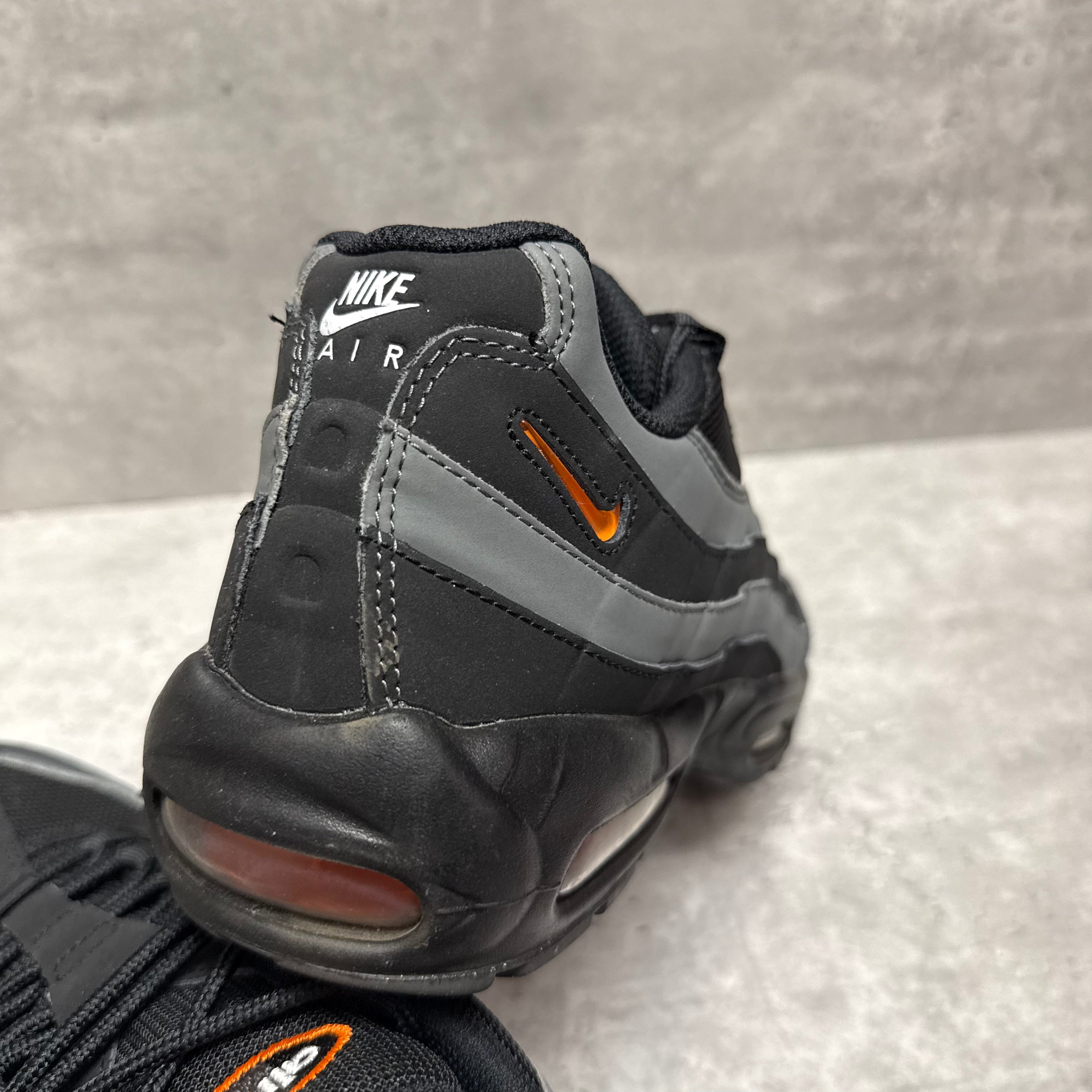 Nike Airmax 95 Safety Orange - Cheshire Creps 