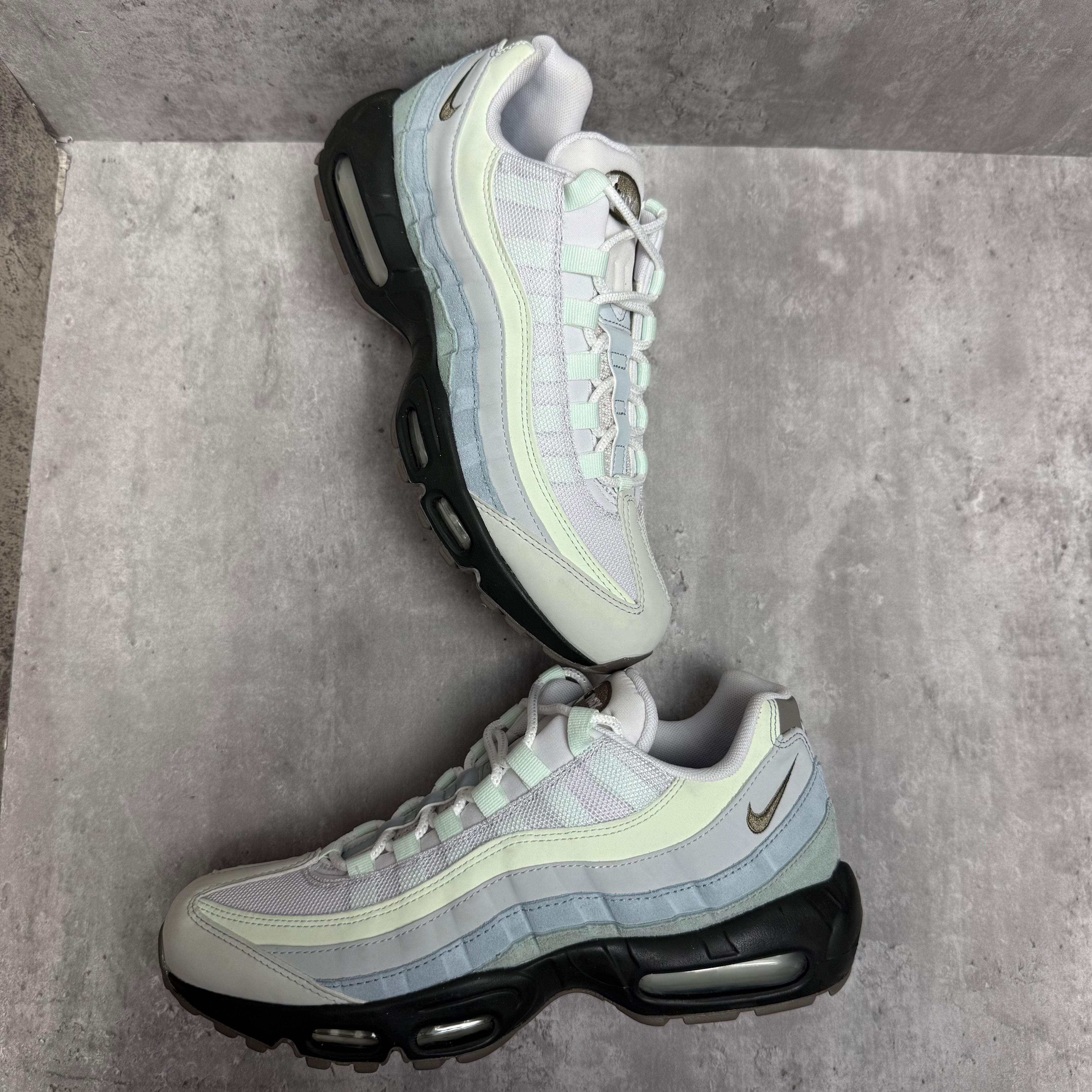 Nike Airmax 95 Sequoia - Cheshire Creps 