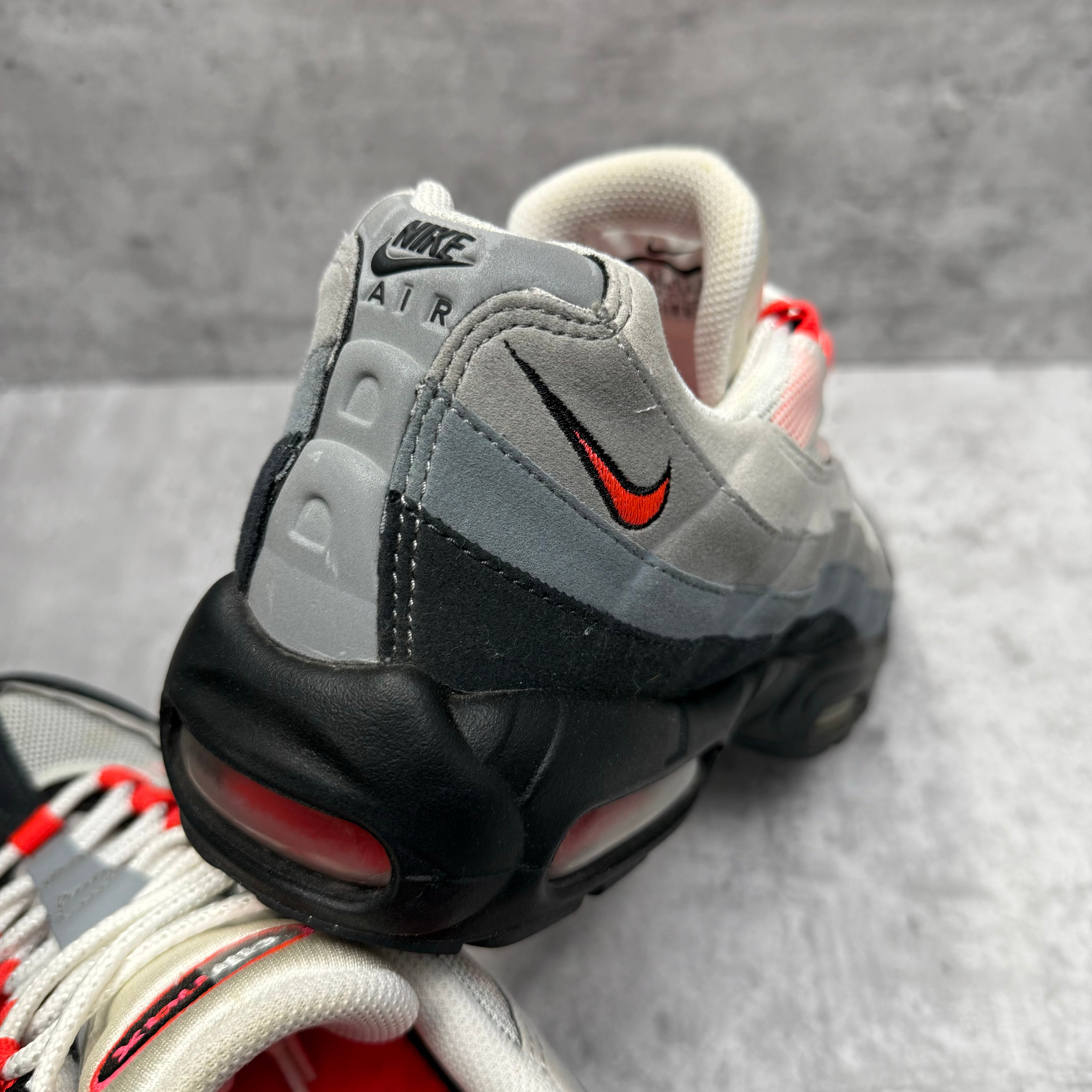 Nike Airmax 95 Solar Red 2017 - Cheshire Creps 